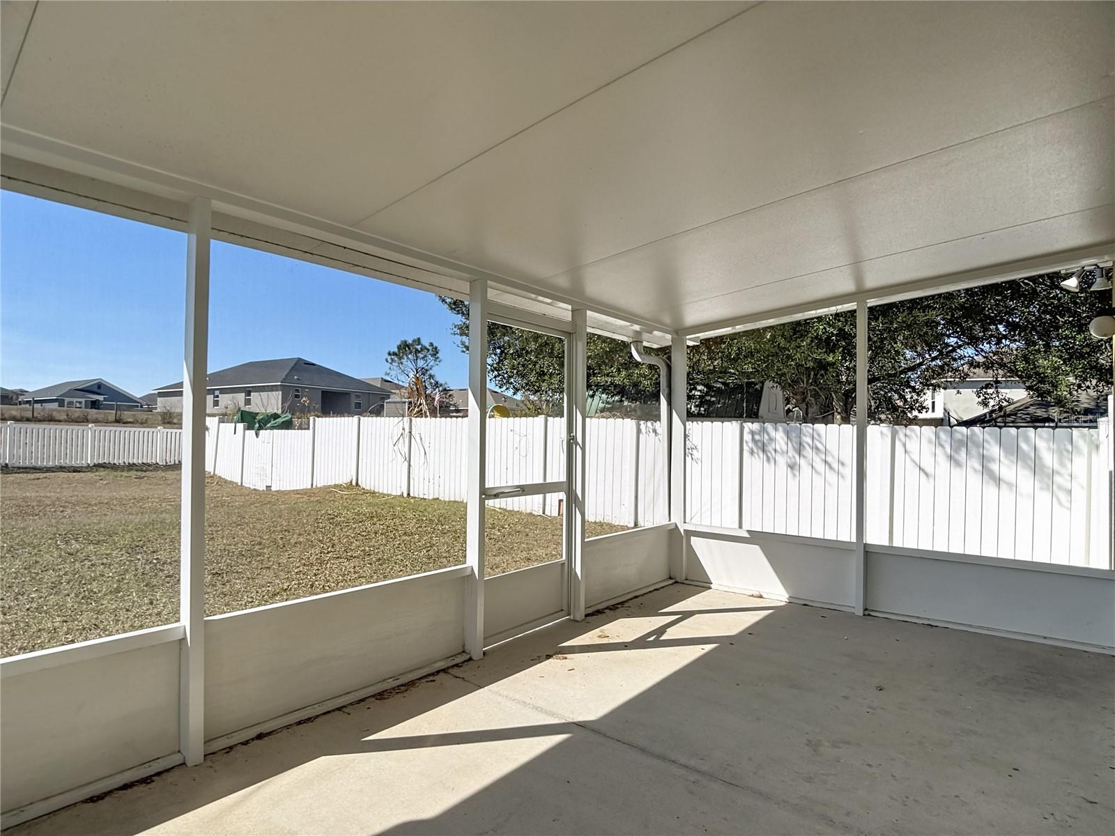 13221 WATERFORD CASTLE DR