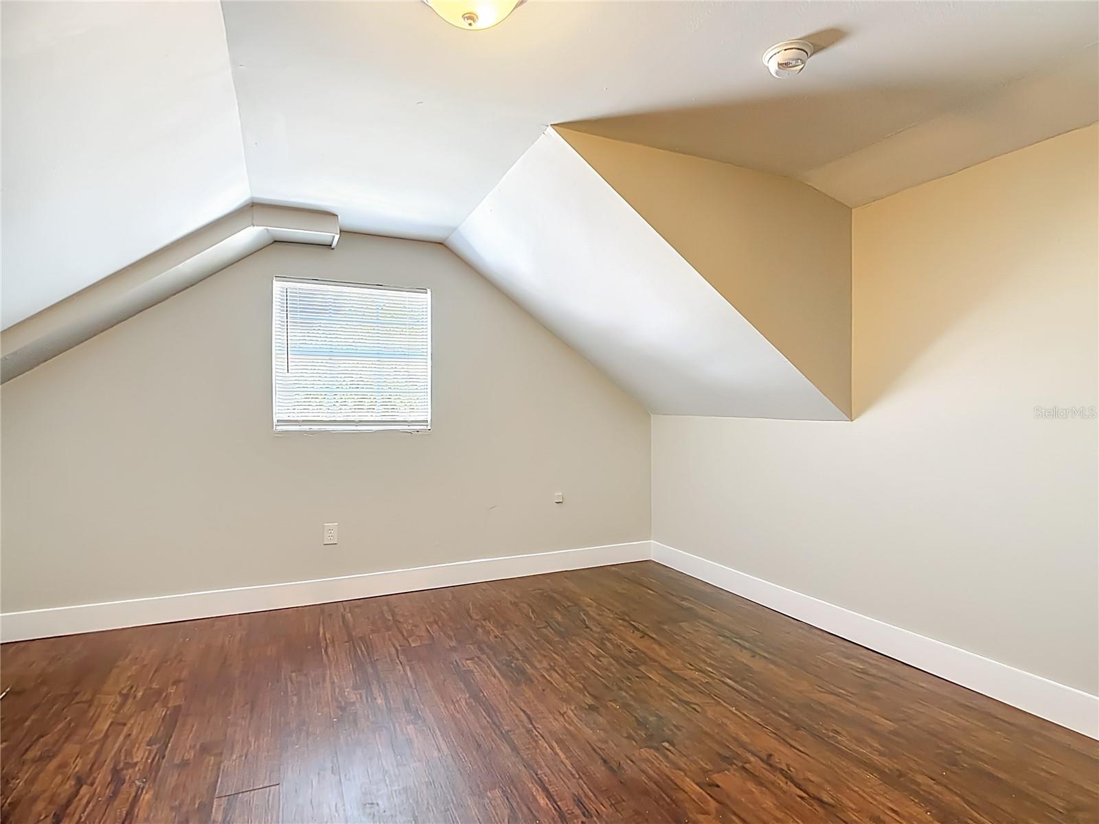 108 AVENUE A WAHNETA E #A