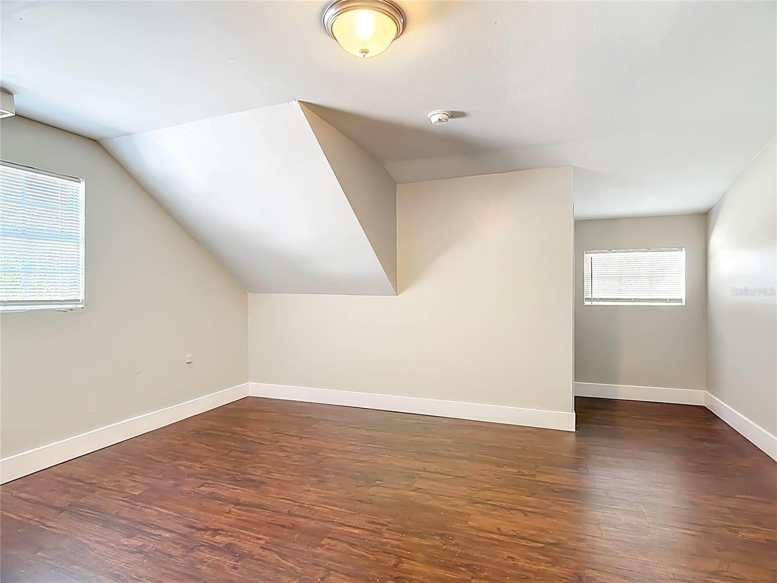 108 AVENUE A WAHNETA E #A