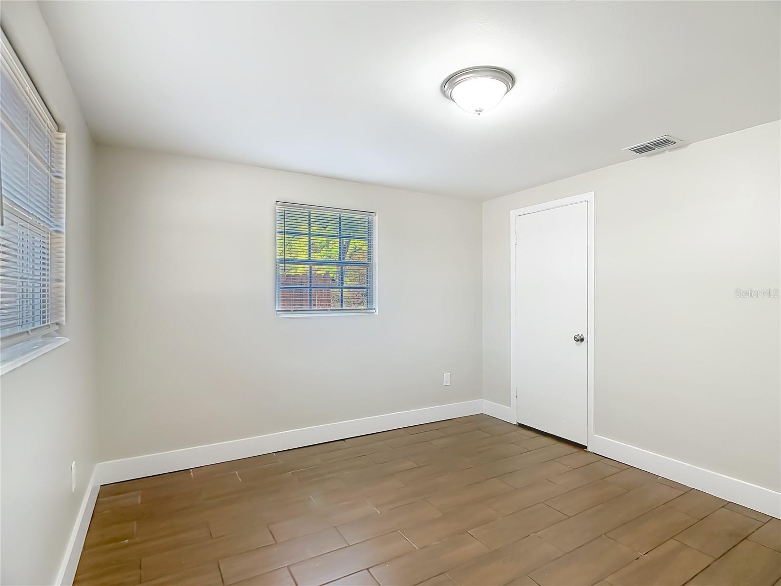 108 AVENUE A WAHNETA E #A