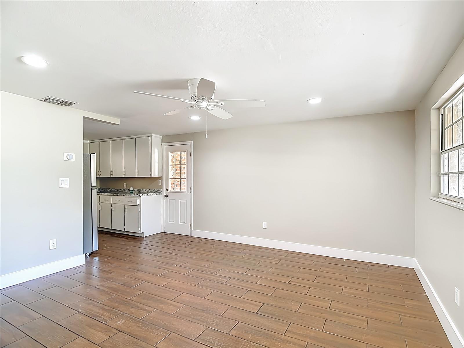 108 AVENUE A WAHNETA E #A