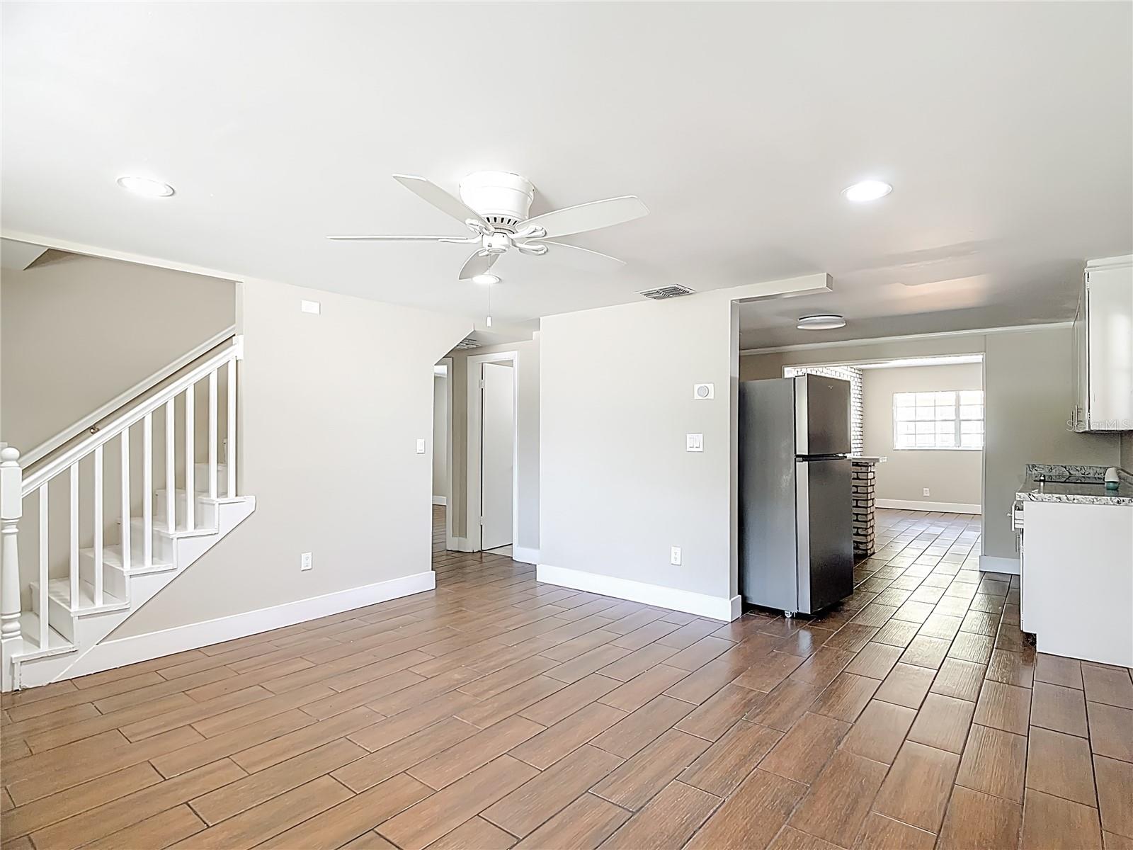 108 AVENUE A WAHNETA E #A