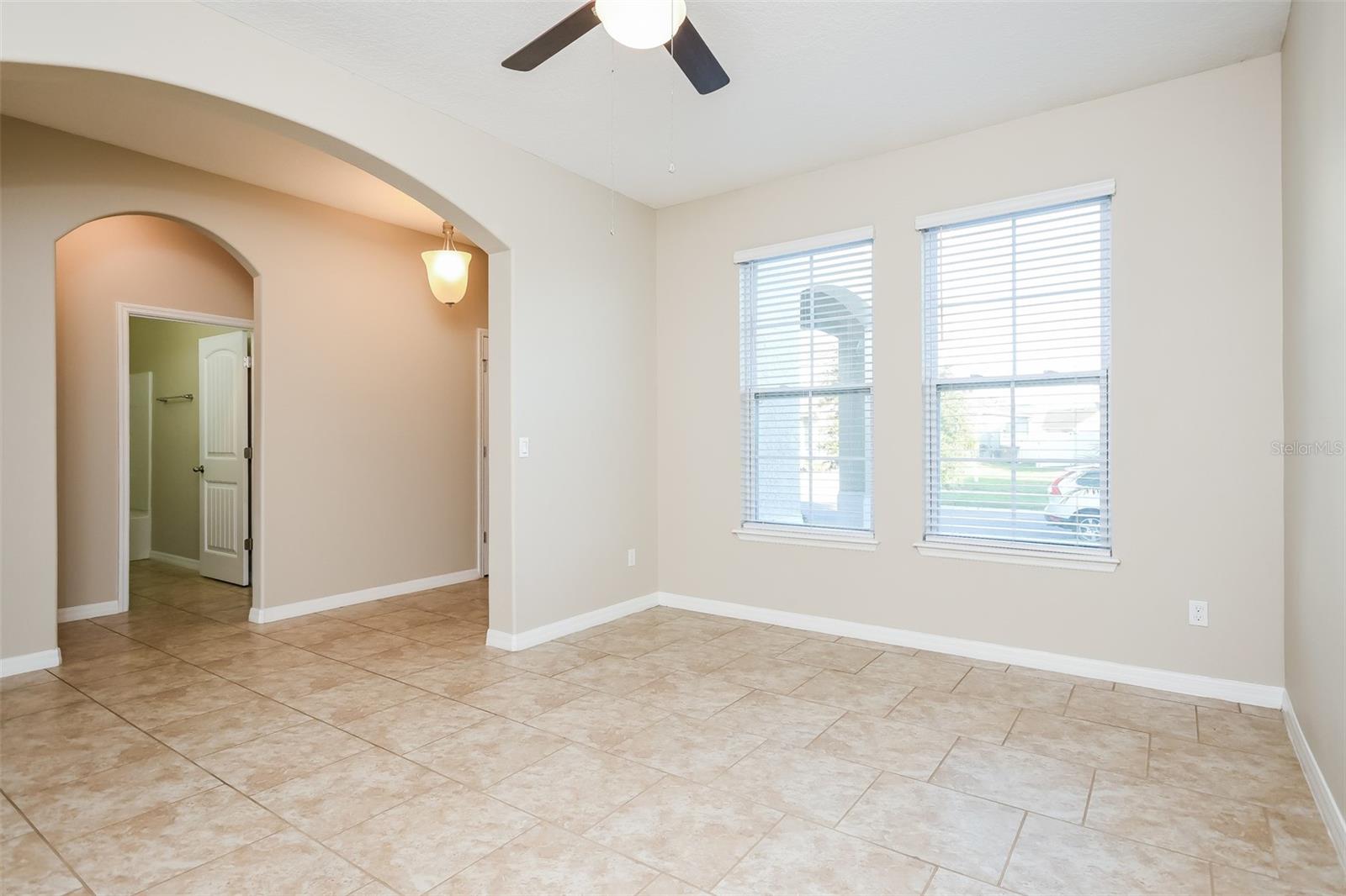 3223 OLIVIA BREEZE DR