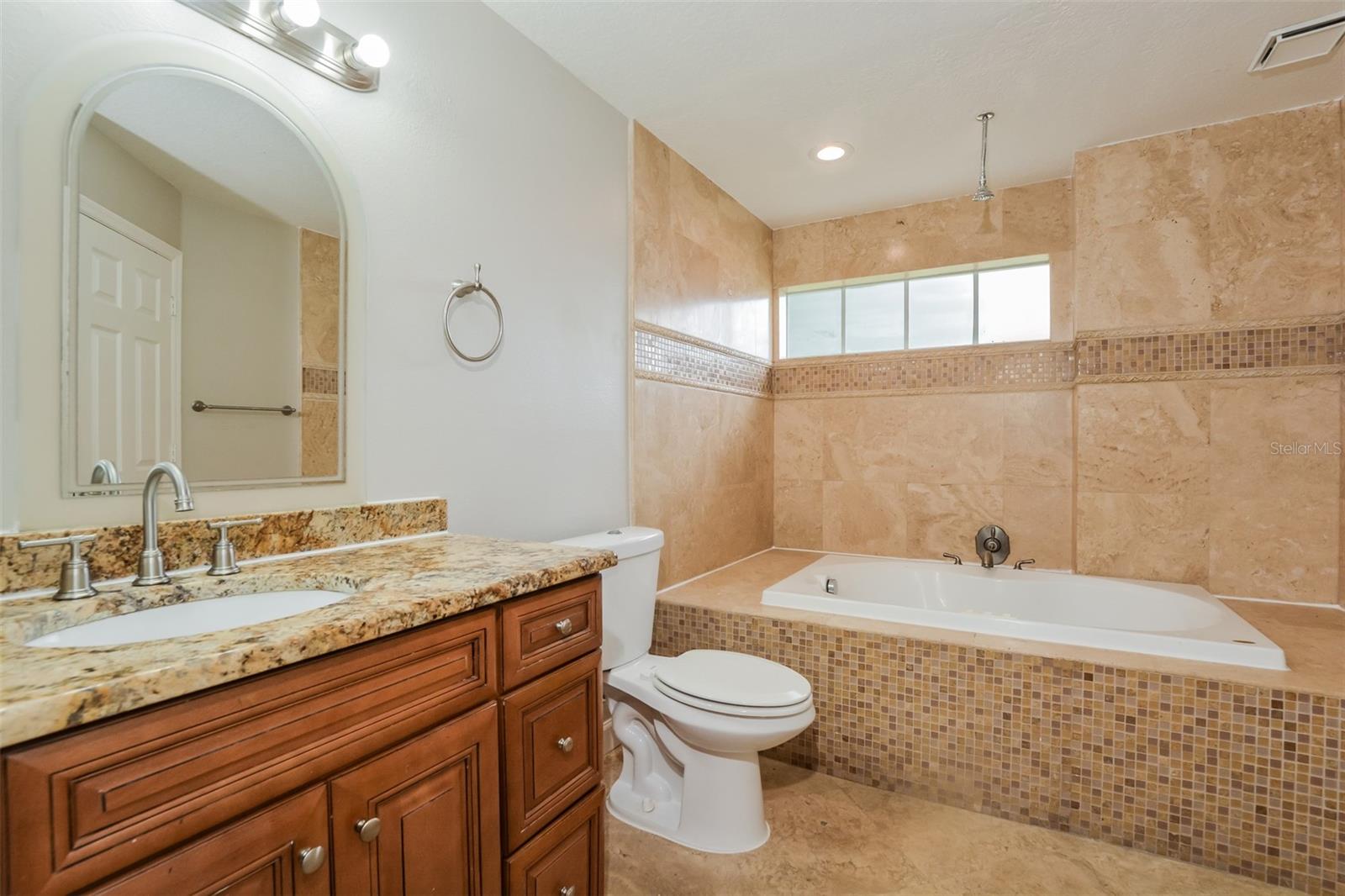 1349 AMERICAN ELM DR