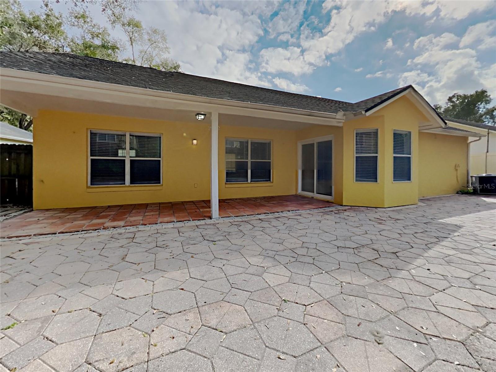 1349 AMERICAN ELM DR