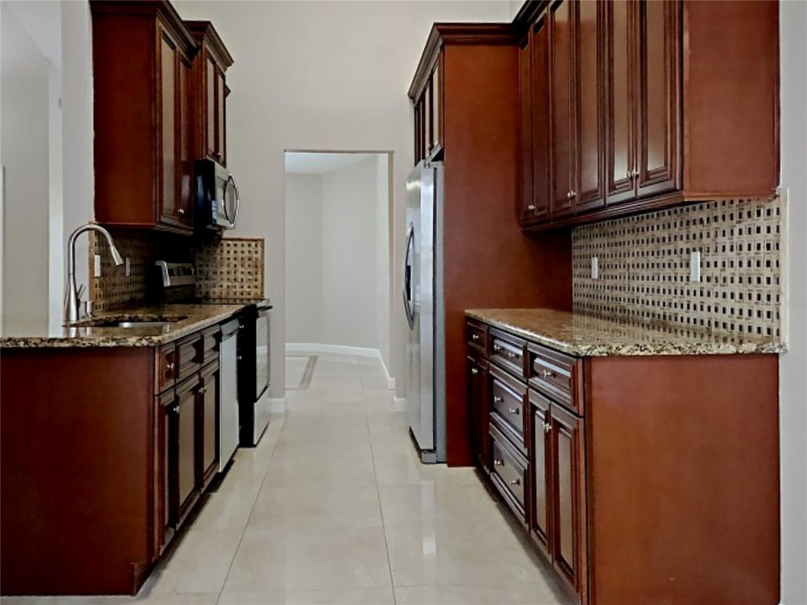 1349 AMERICAN ELM DR