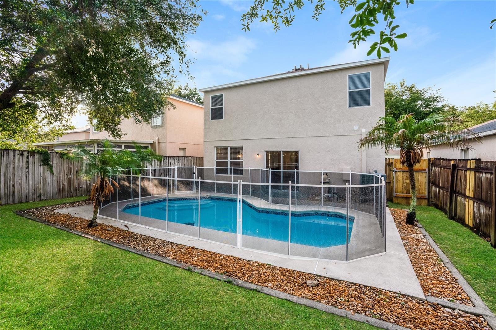 1011 LAKE SHORE RANCH DR