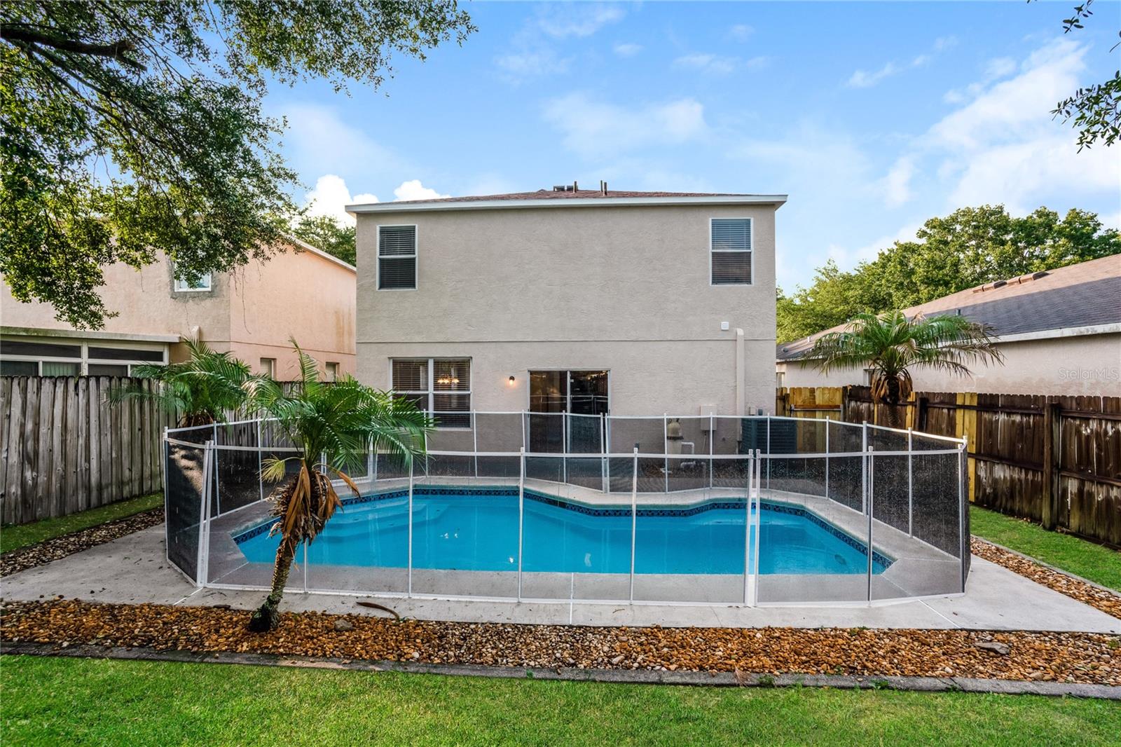 1011 LAKE SHORE RANCH DR