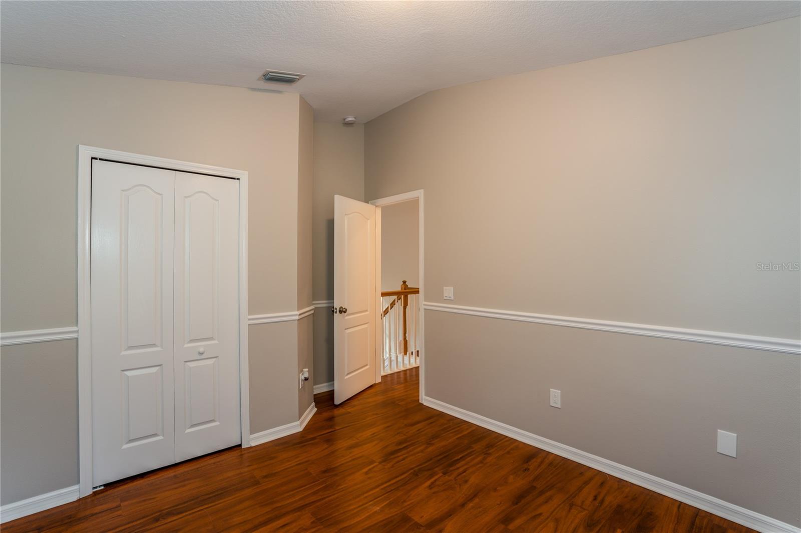 1011 LAKE SHORE RANCH DR