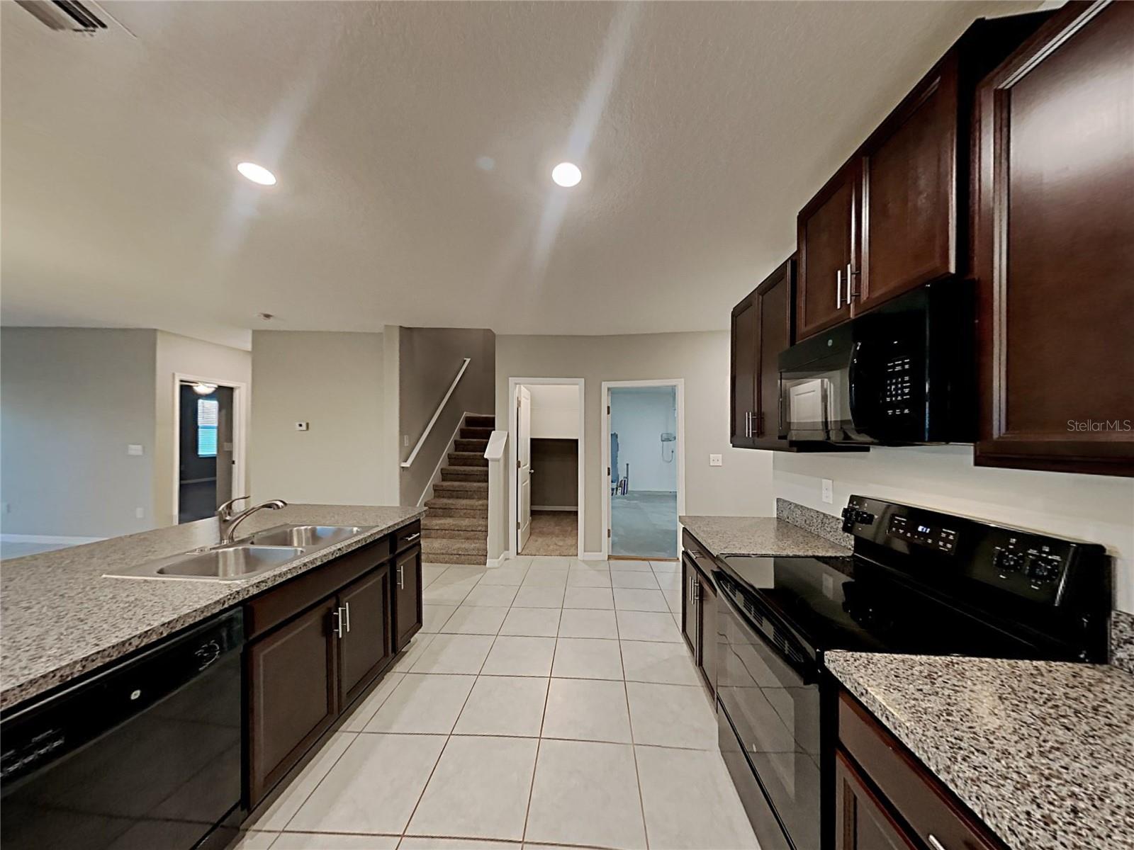 4436 ETERNAL PRINCE DR