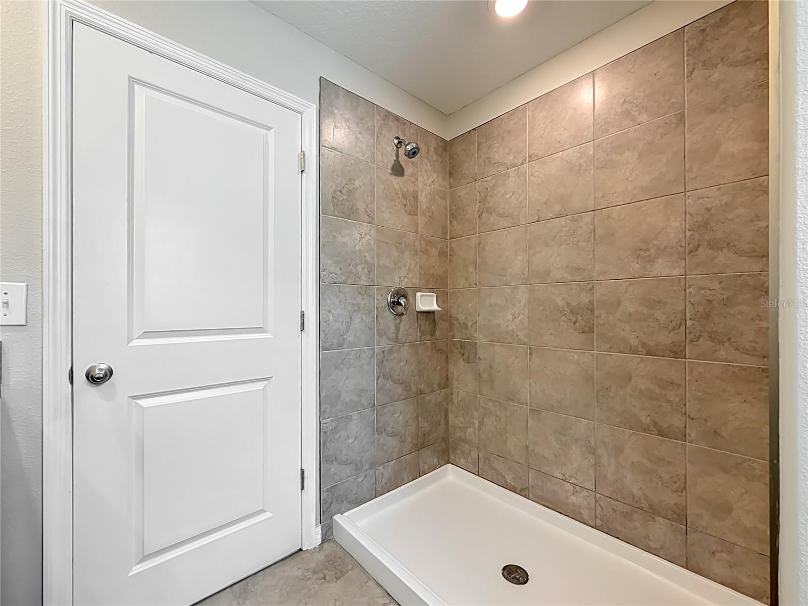 7405 EVENING PRIMROSE CT