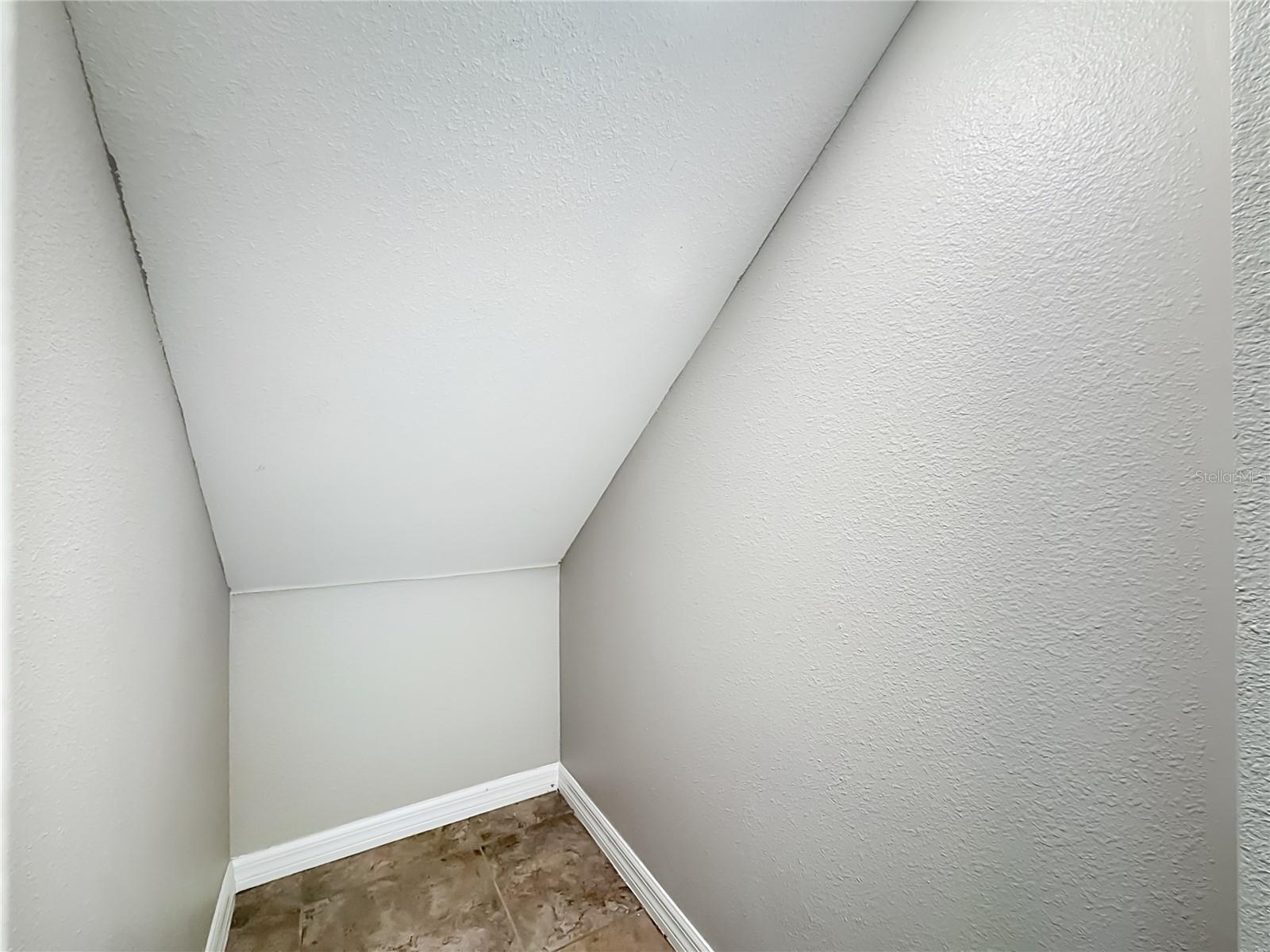 7405 EVENING PRIMROSE CT