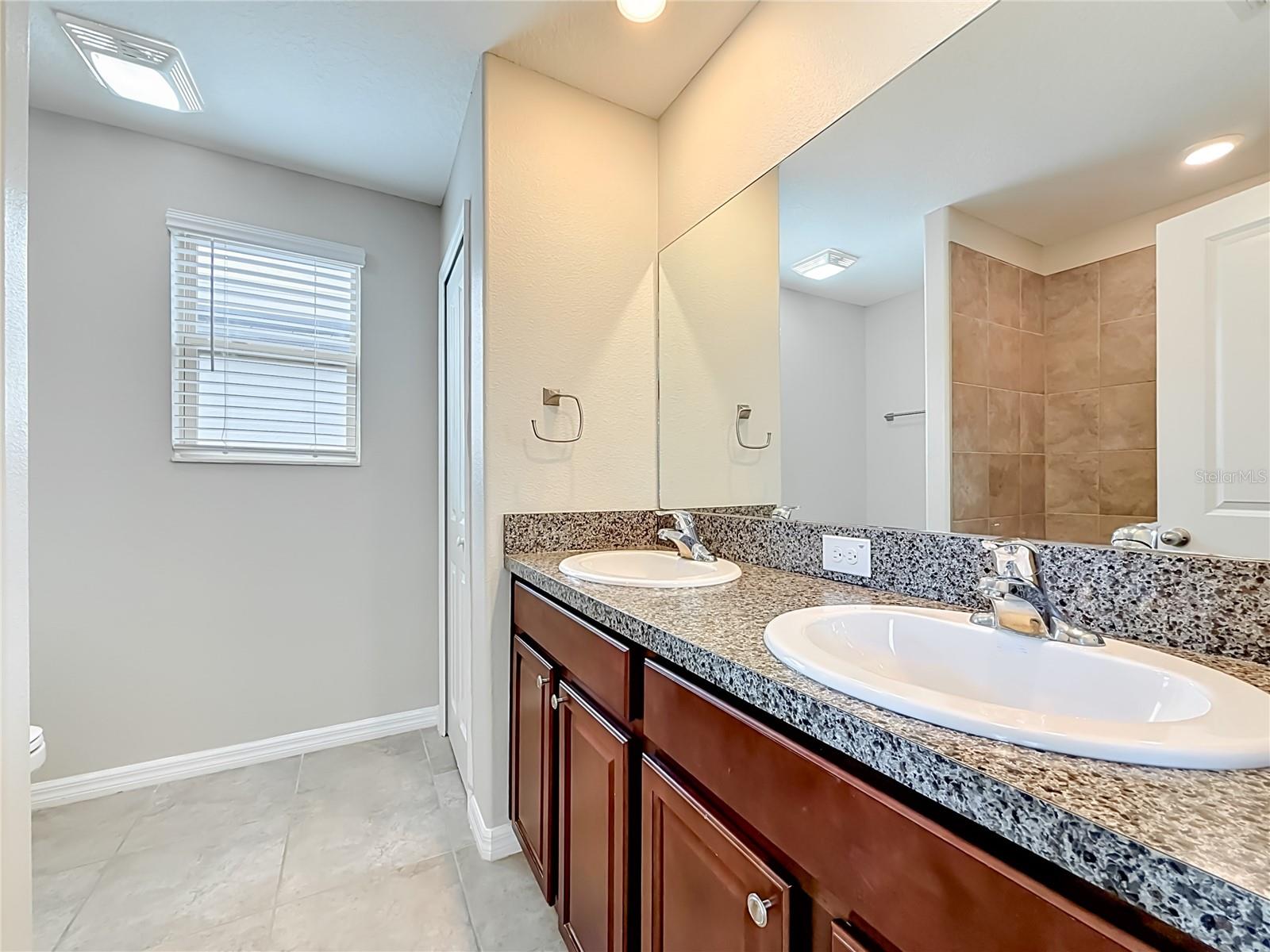 7405 EVENING PRIMROSE CT
