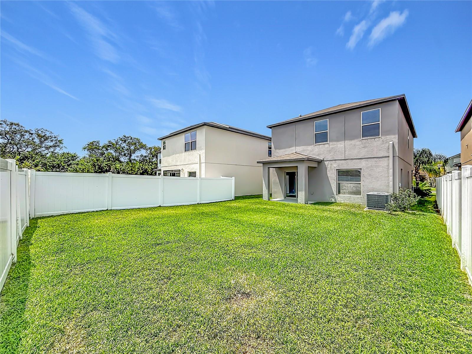 7405 EVENING PRIMROSE CT