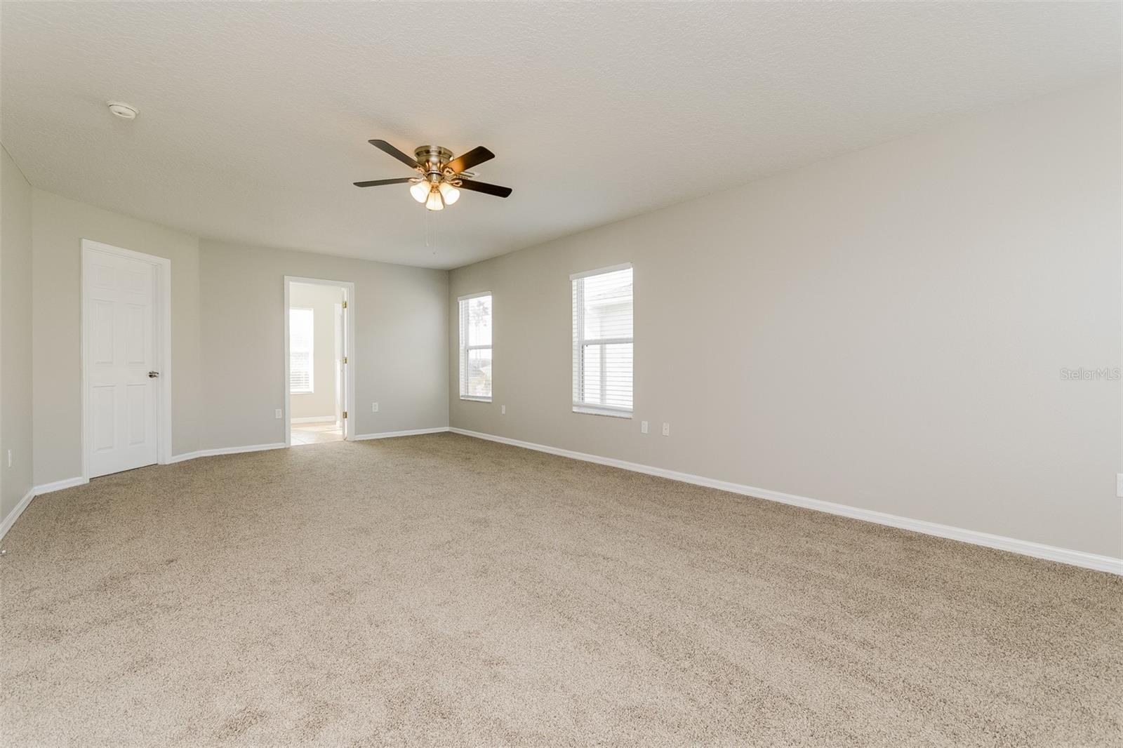 513 BERRY JAMES CT