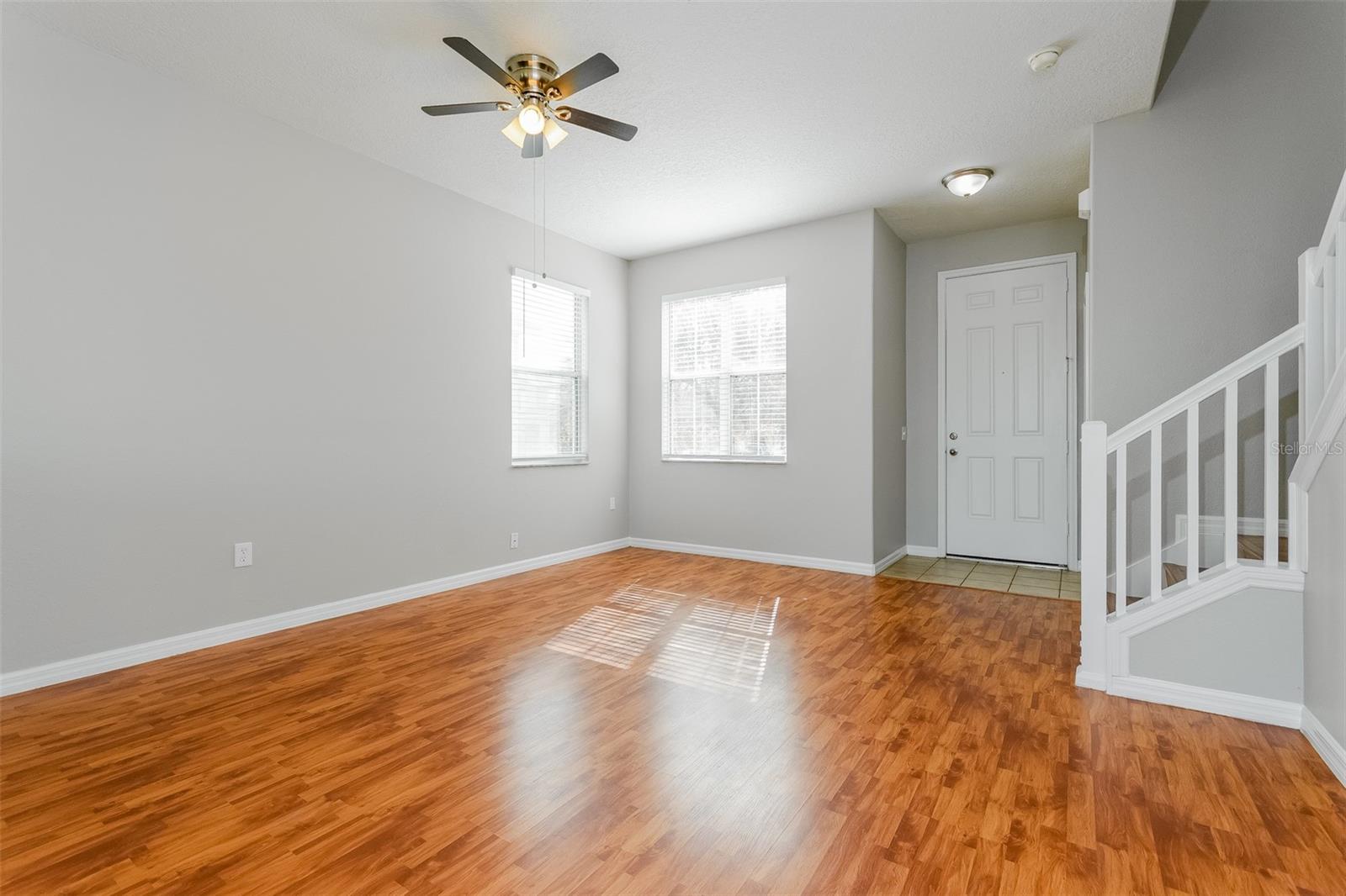513 BERRY JAMES CT