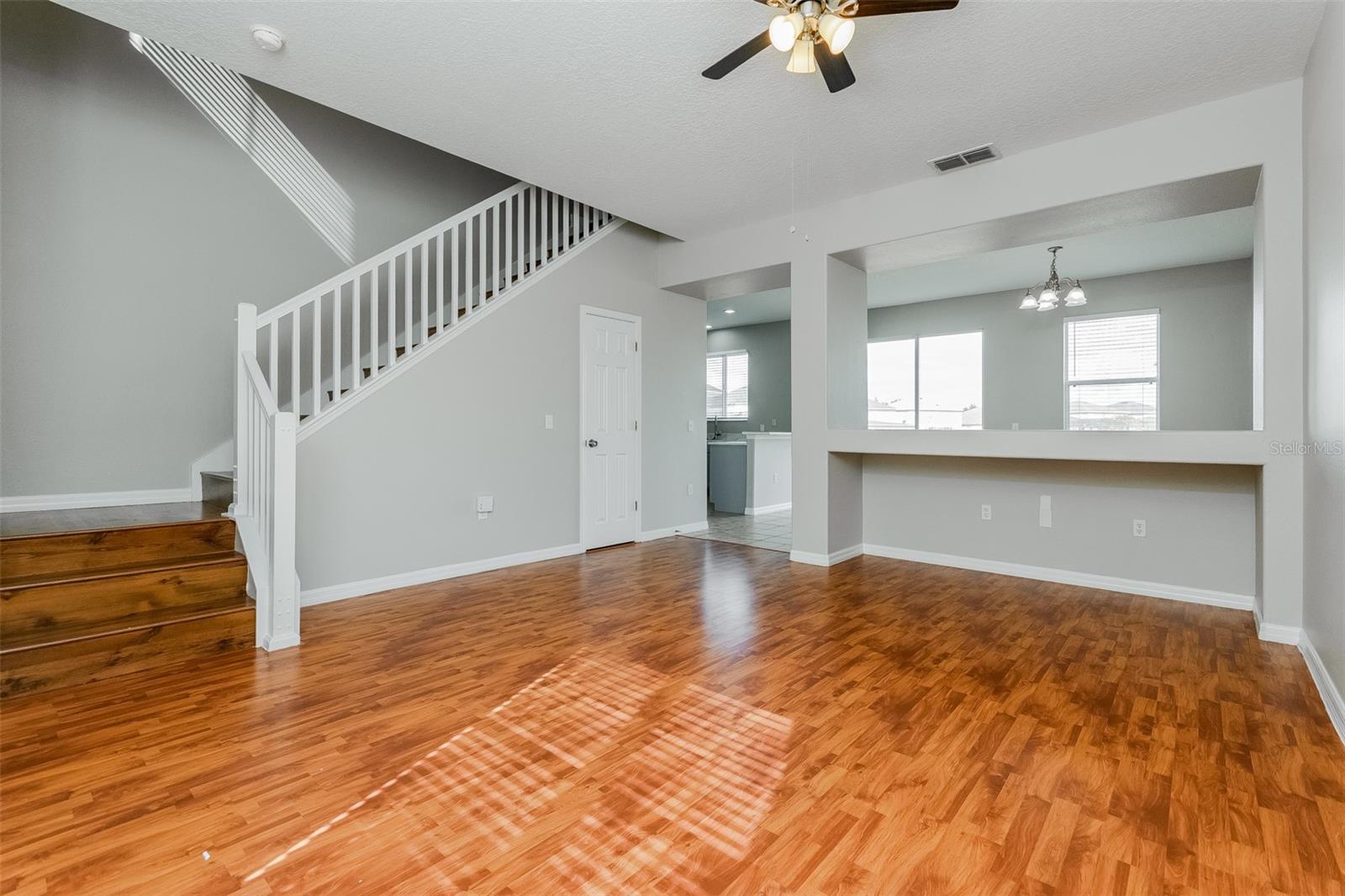 513 BERRY JAMES CT