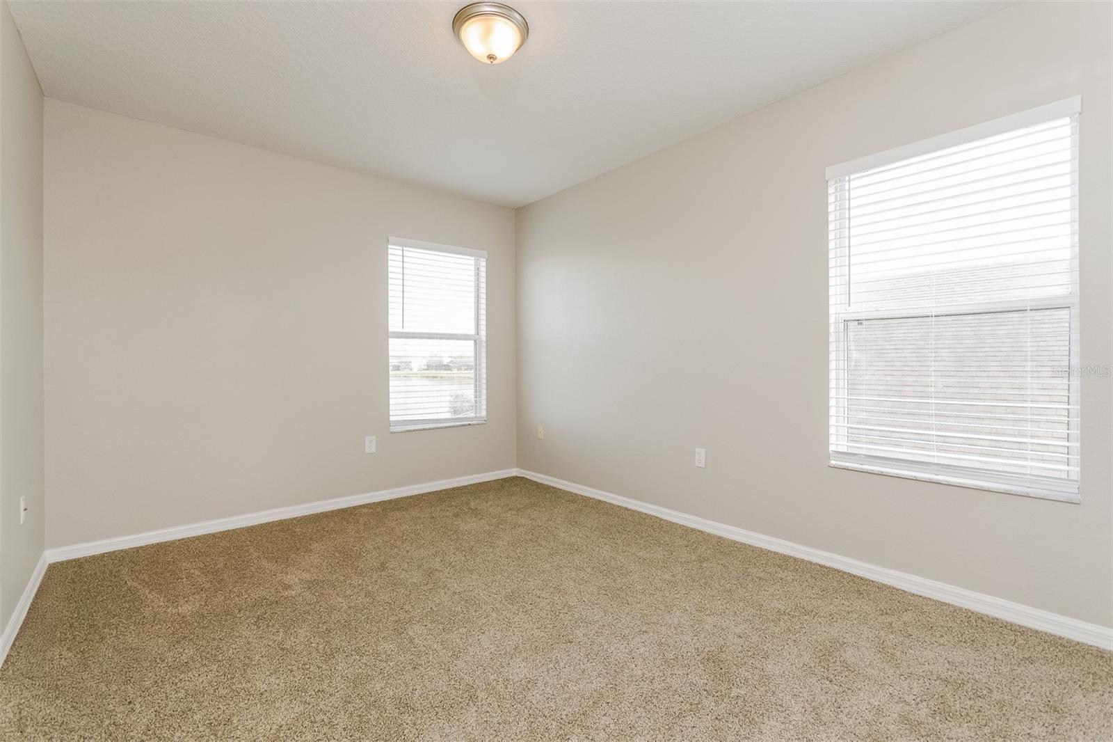 513 BERRY JAMES CT