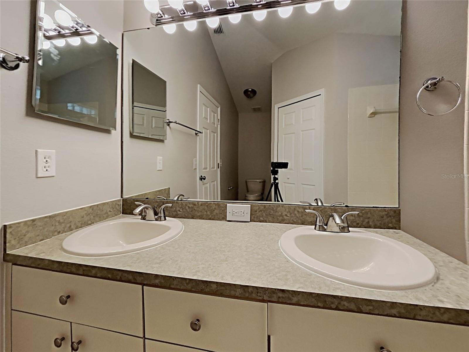 3110 SUMMER CRUISE DR