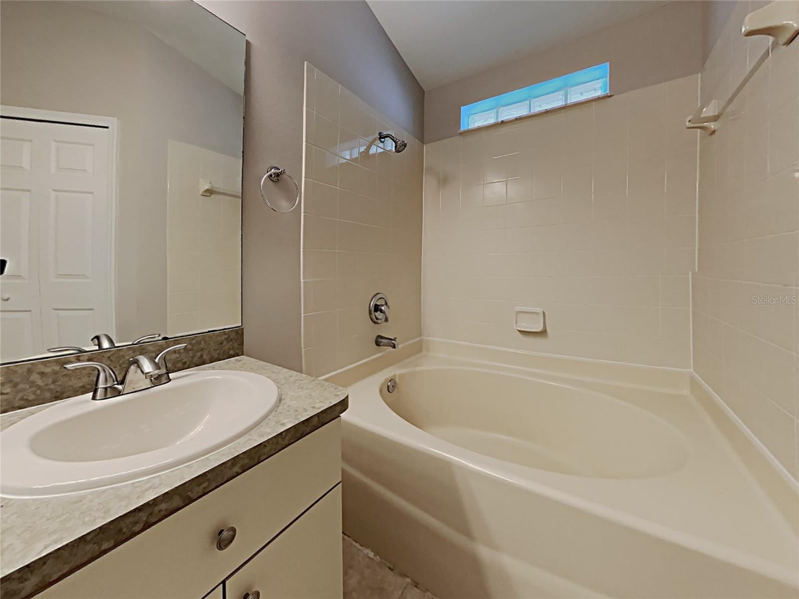 3110 SUMMER CRUISE DR