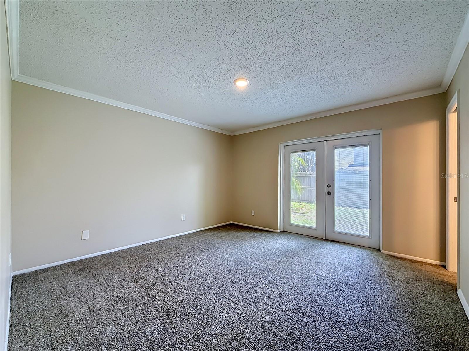 2825 WENDOVER TER