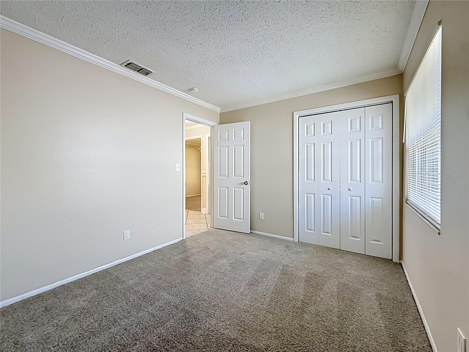 2825 WENDOVER TER