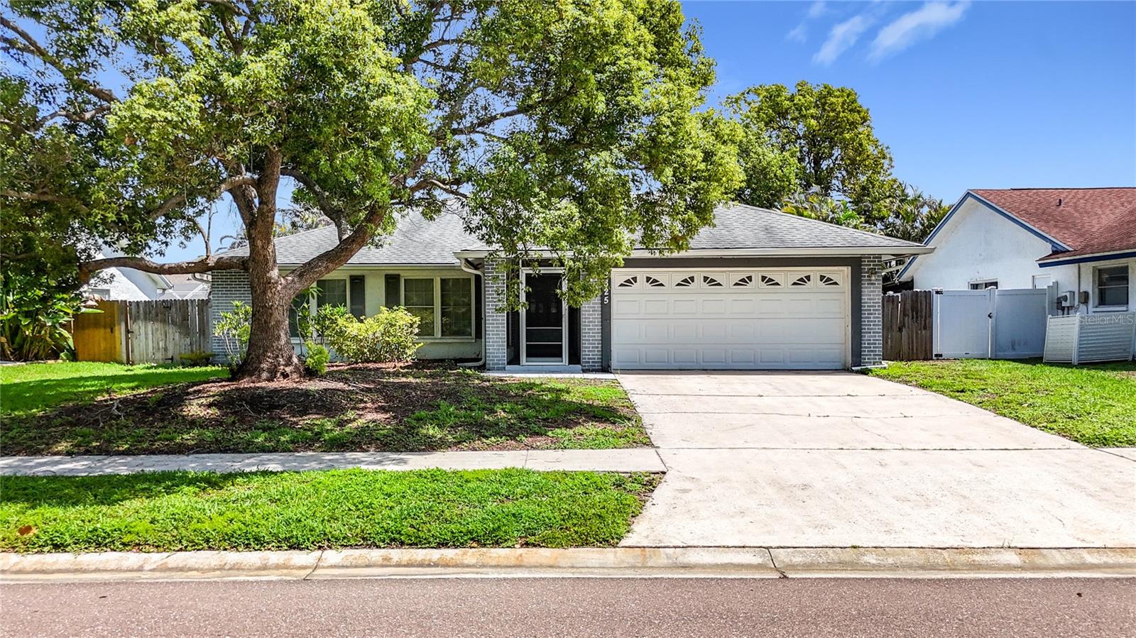2825 WENDOVER TER