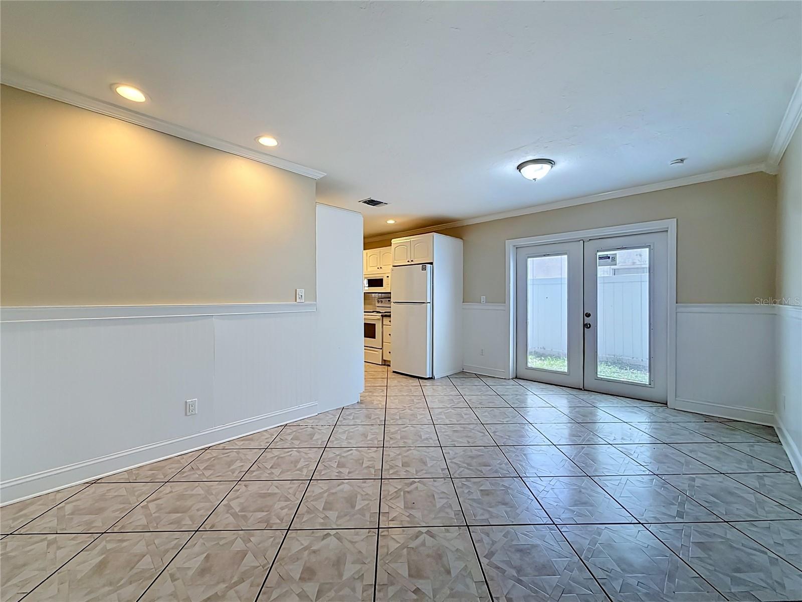 2825 WENDOVER TER