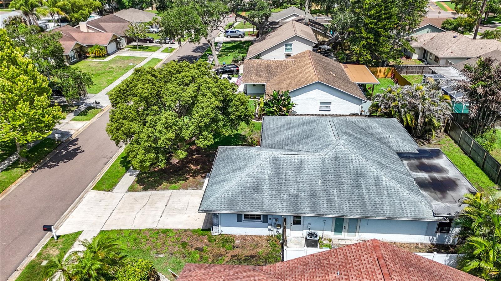 2825 WENDOVER TER