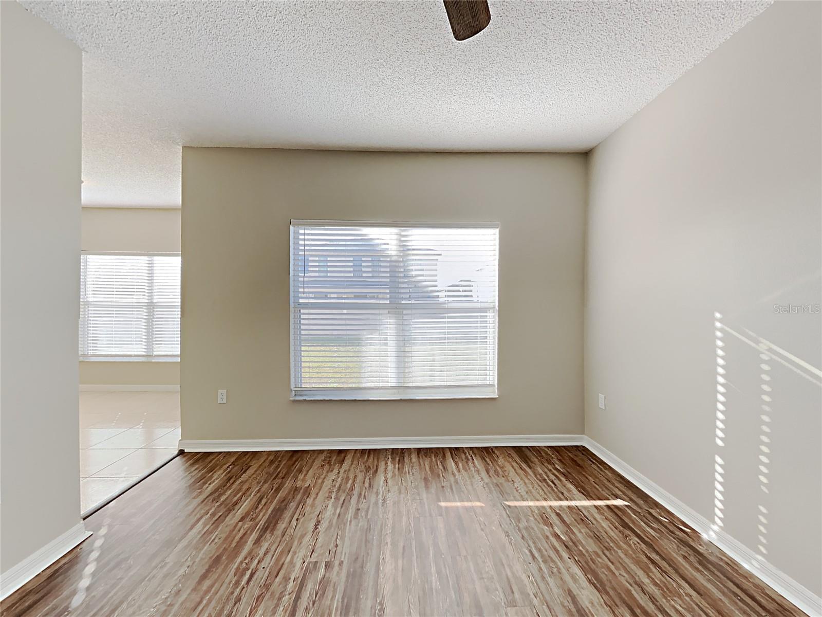 249 ABBOTSBURY DR