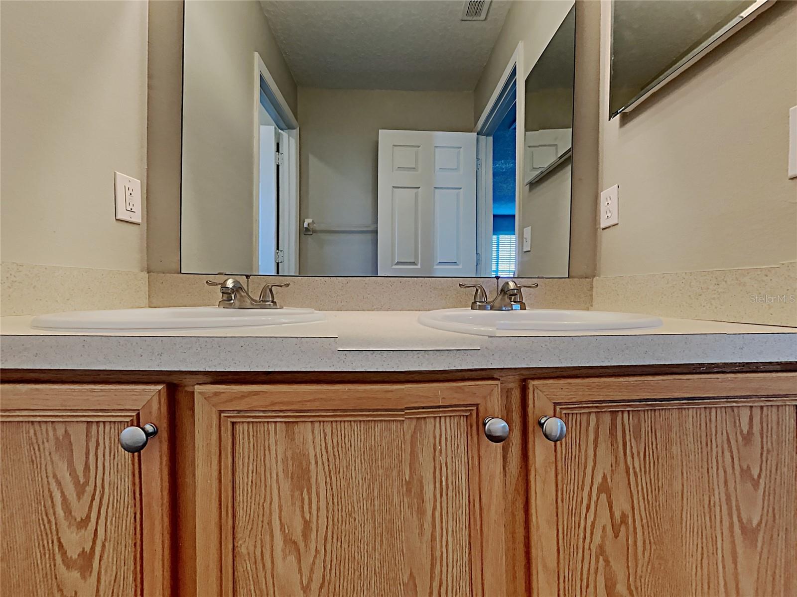 249 ABBOTSBURY DR