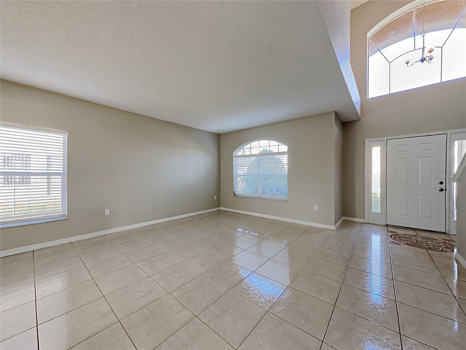 249 ABBOTSBURY DR