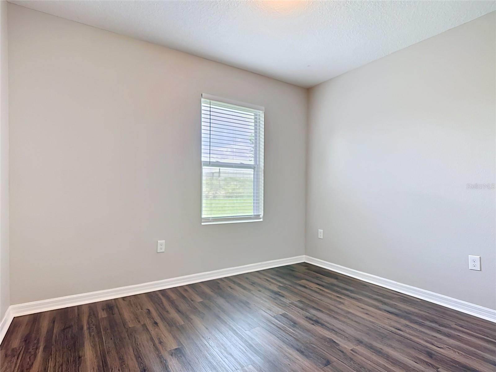 357 NOVA DR