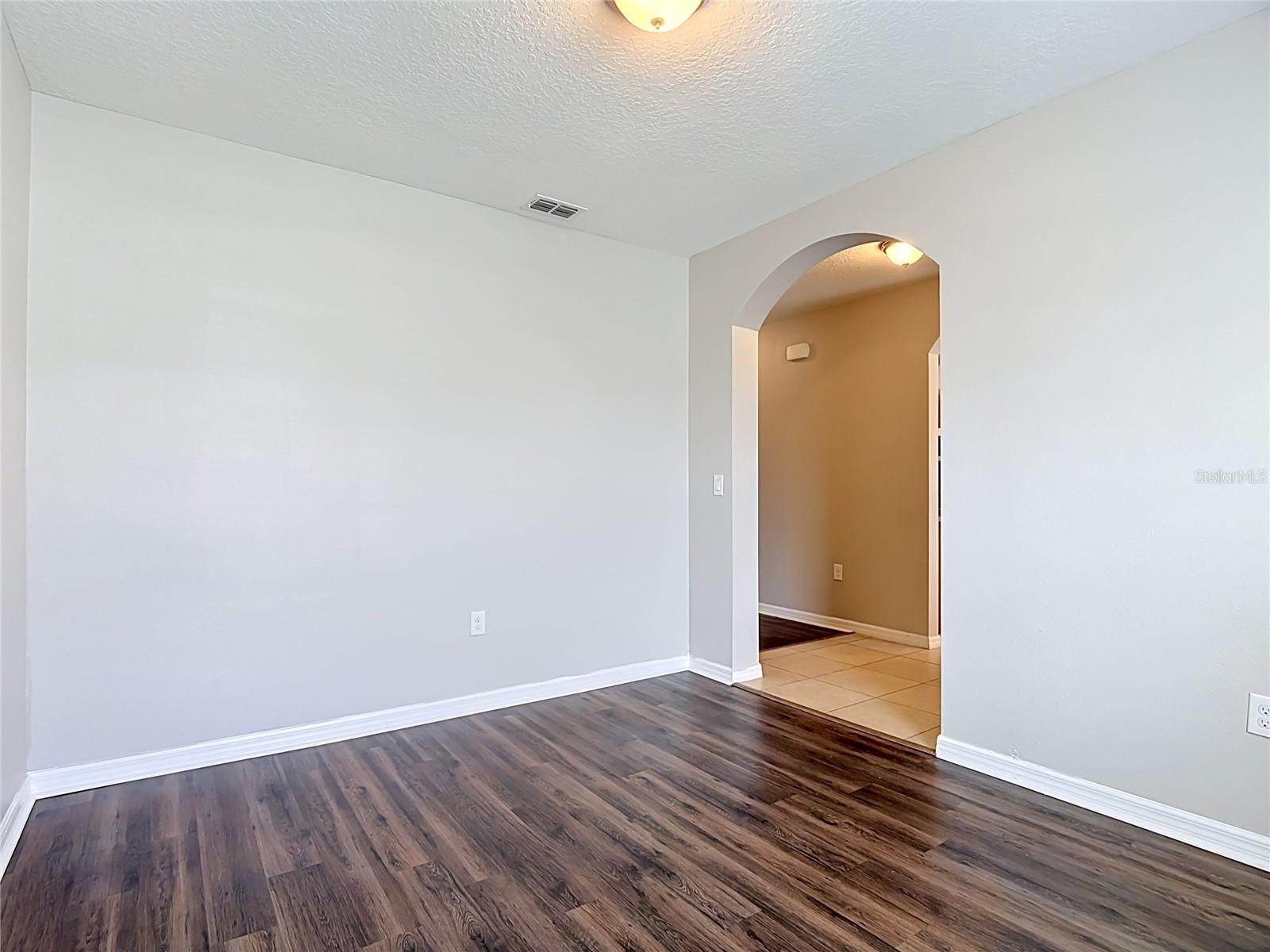 357 NOVA DR
