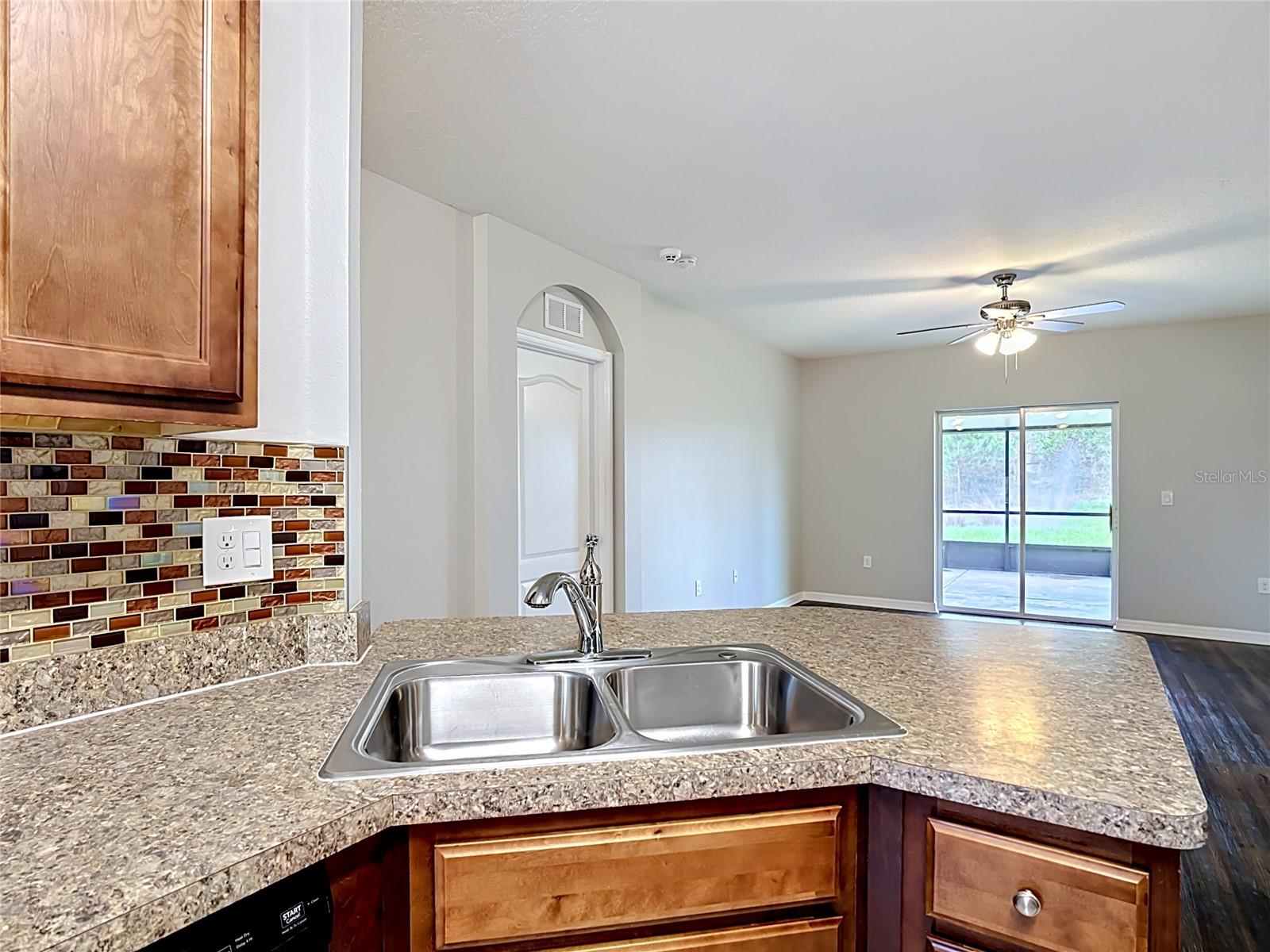 357 NOVA DR