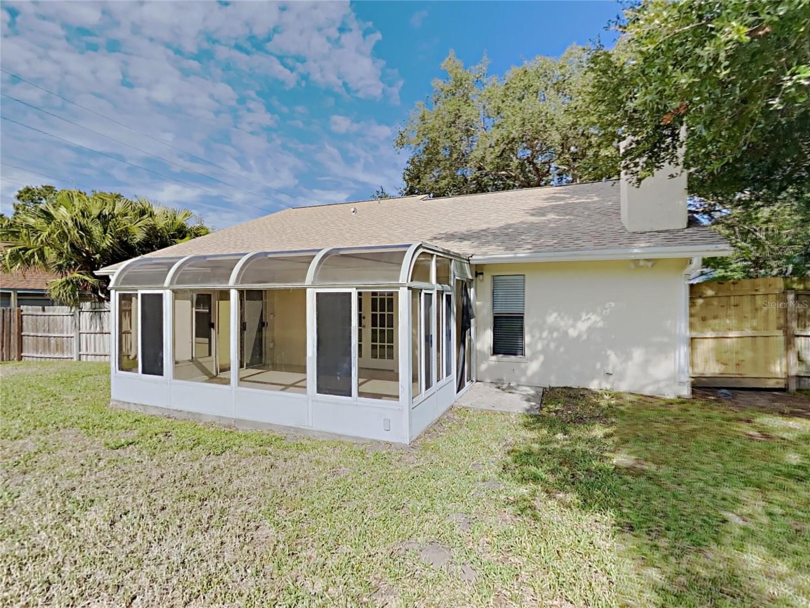 1320 NOELL BLVD