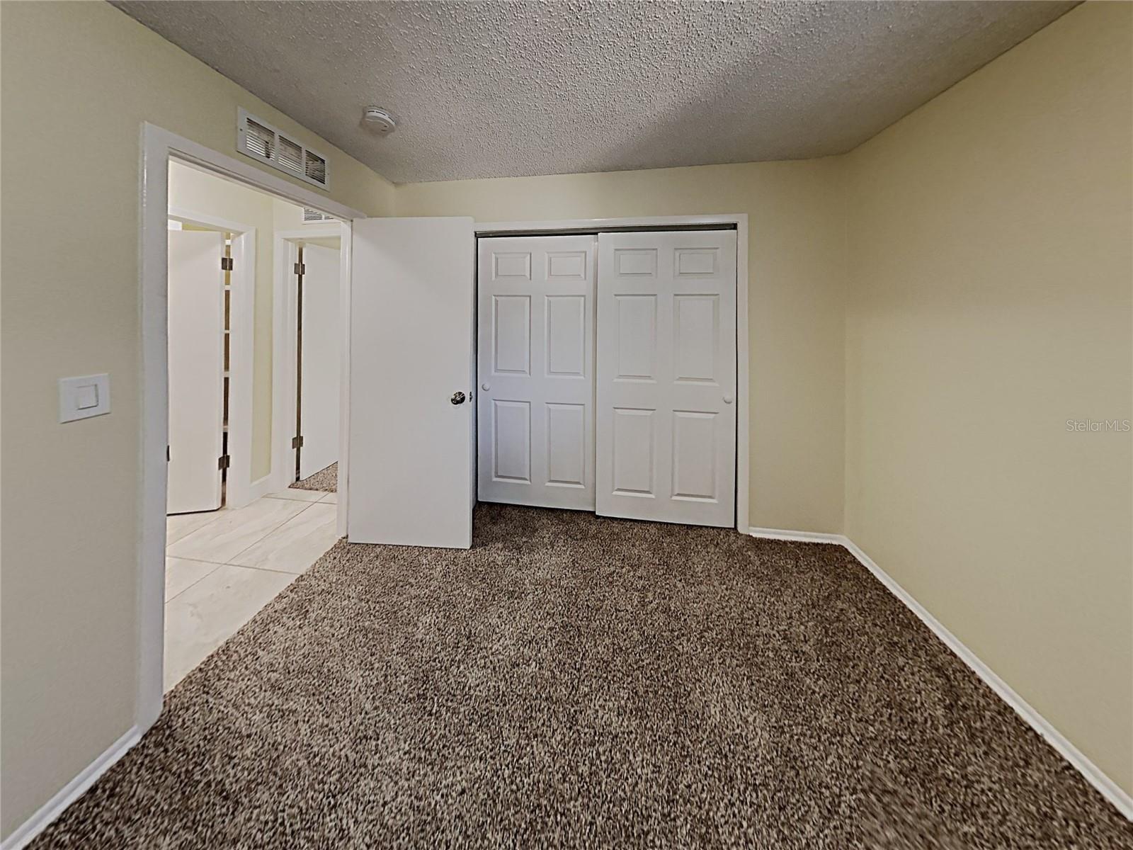 1320 NOELL BLVD
