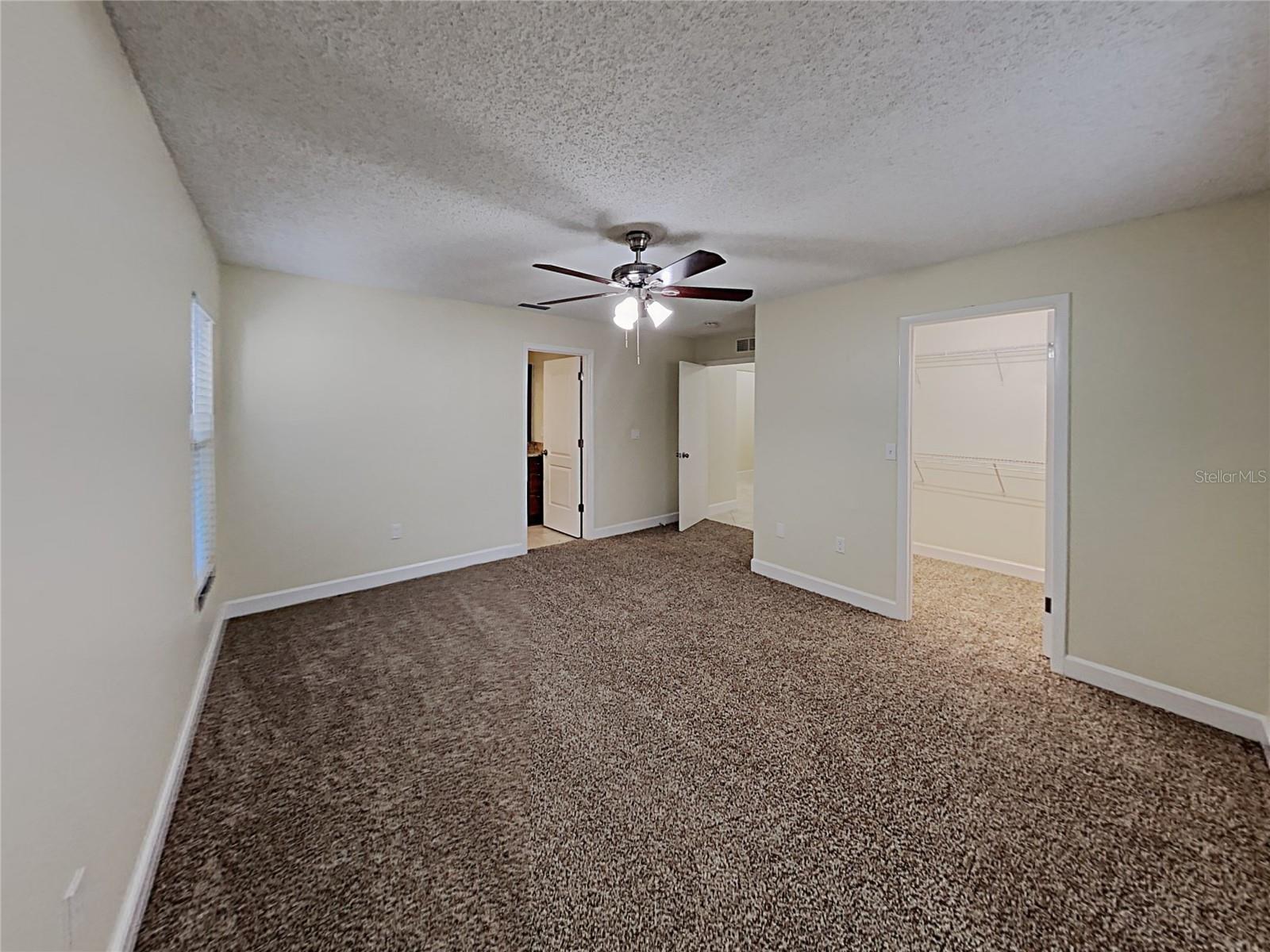 1320 NOELL BLVD