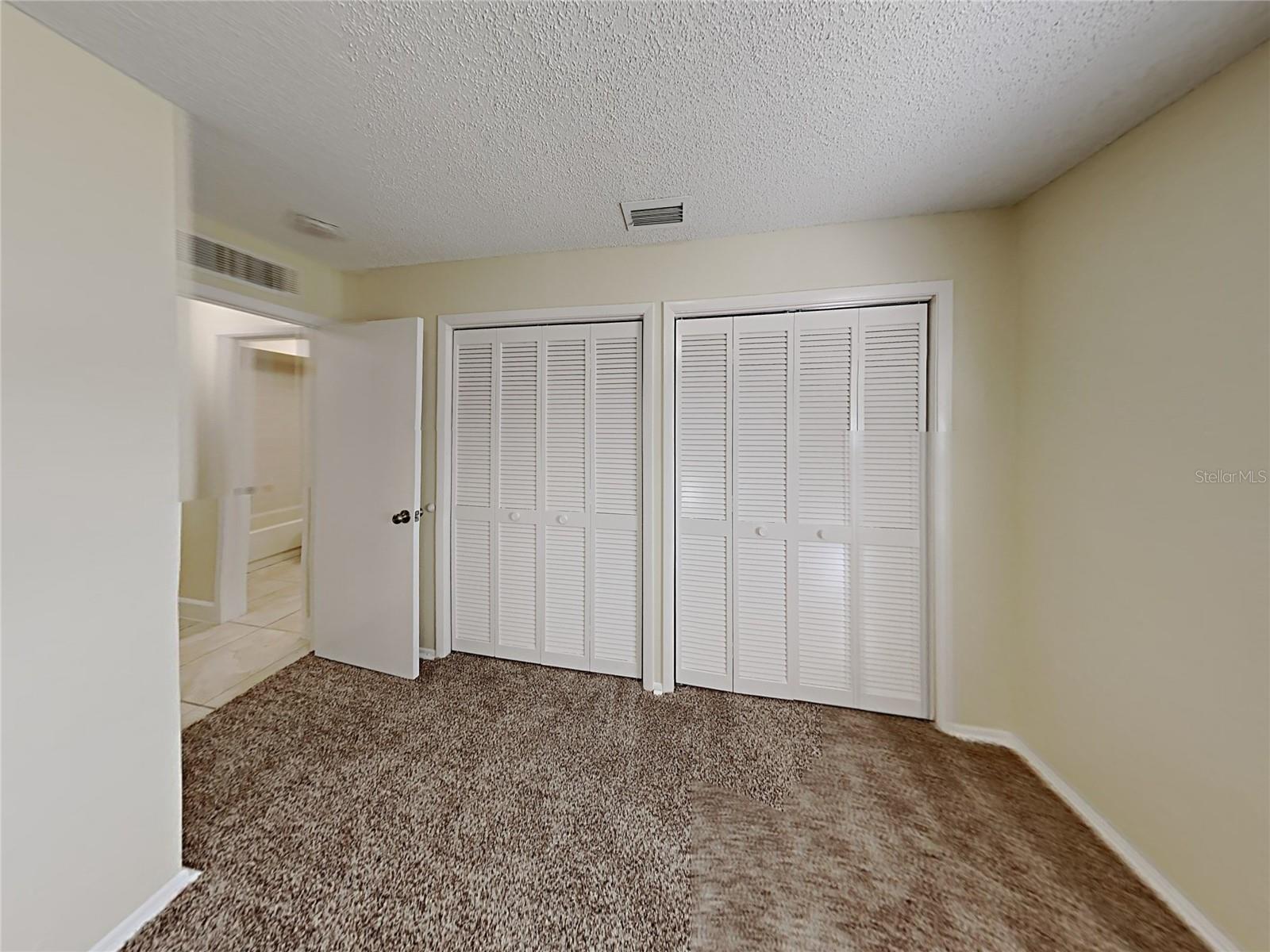 1320 NOELL BLVD