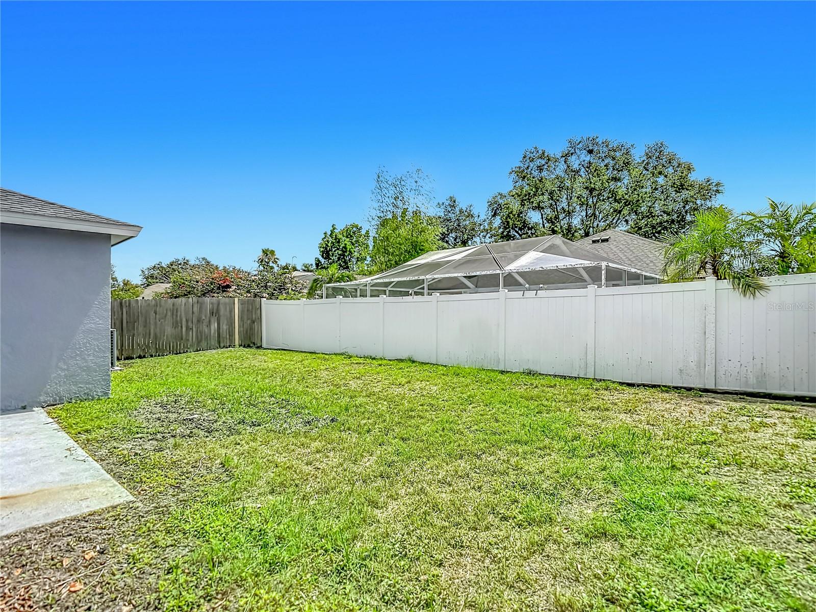 1732 HULETT DR