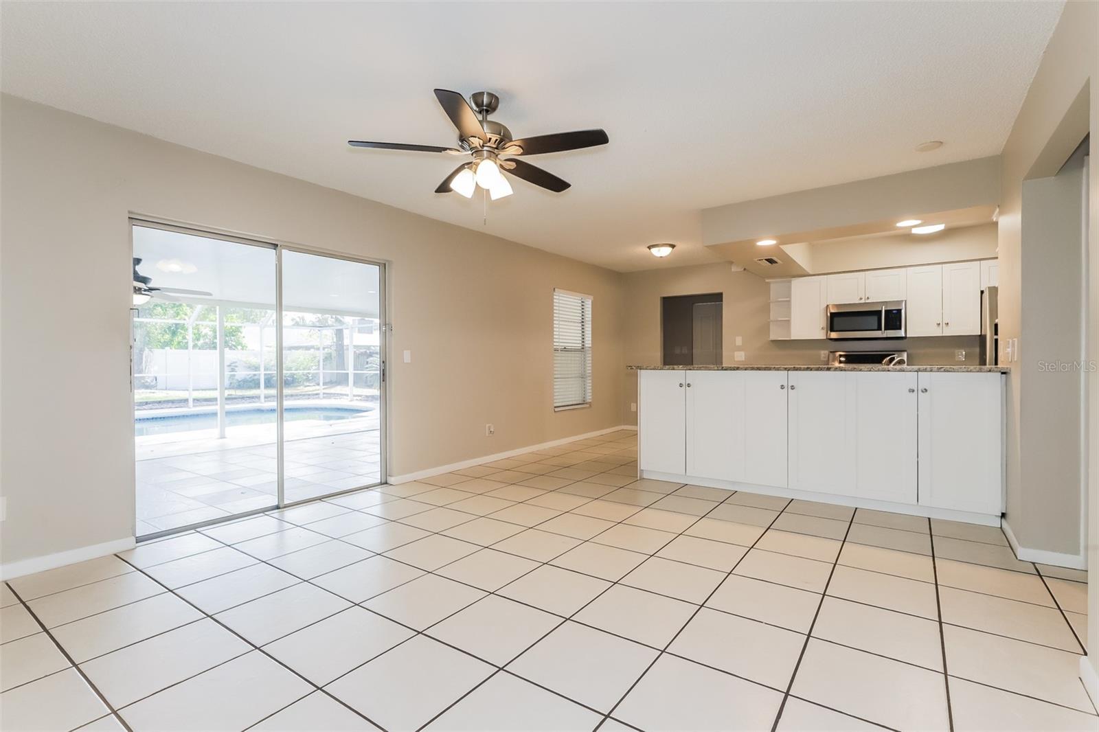 762 ISLETON DR
