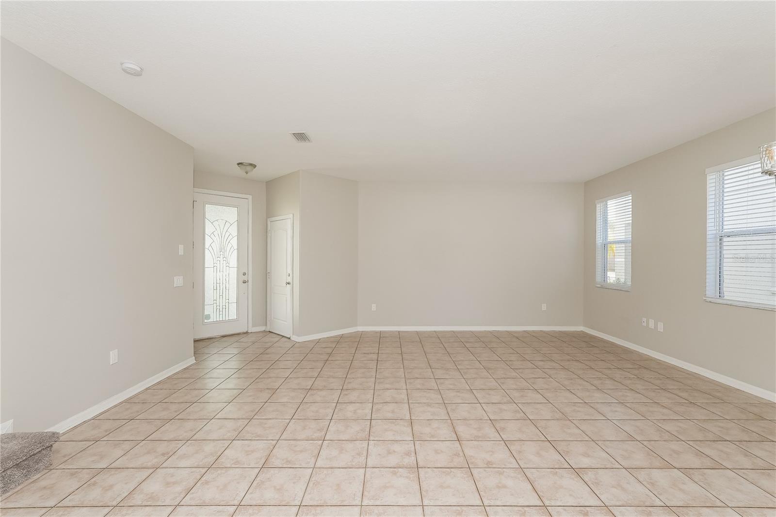 12125 FOX BLOOM AVE
