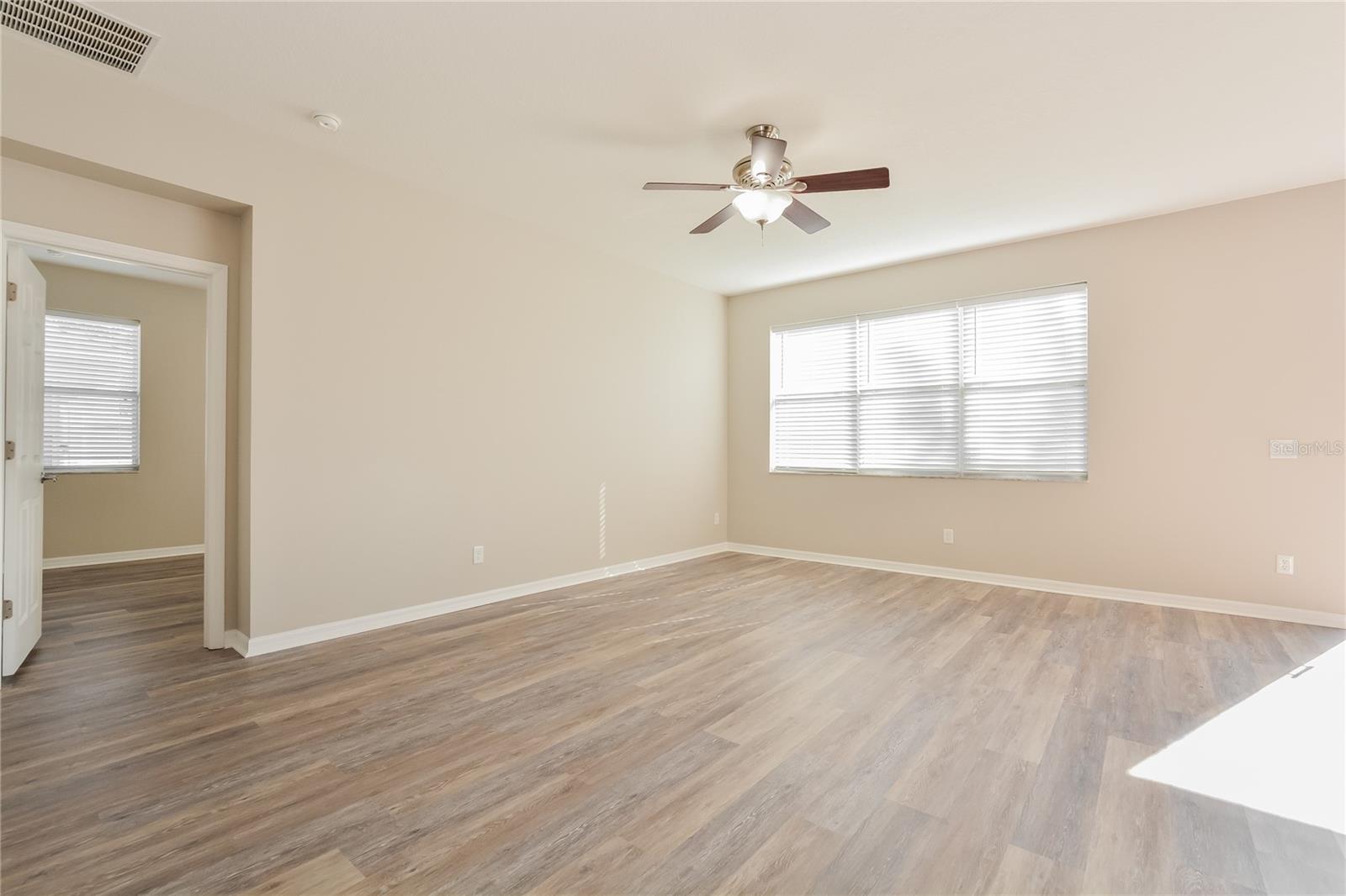 5061 GANDROSS LN
