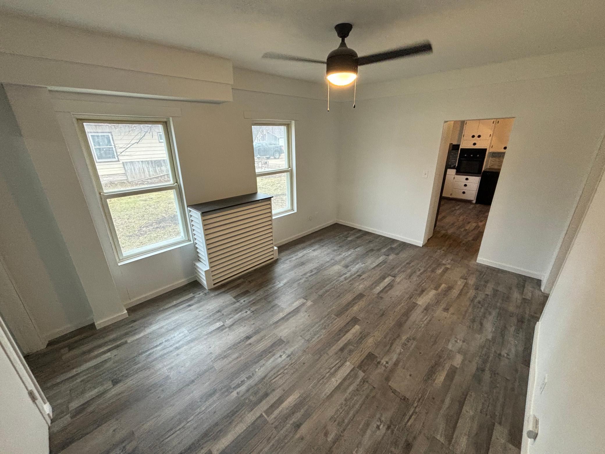 215 Adams Street SE