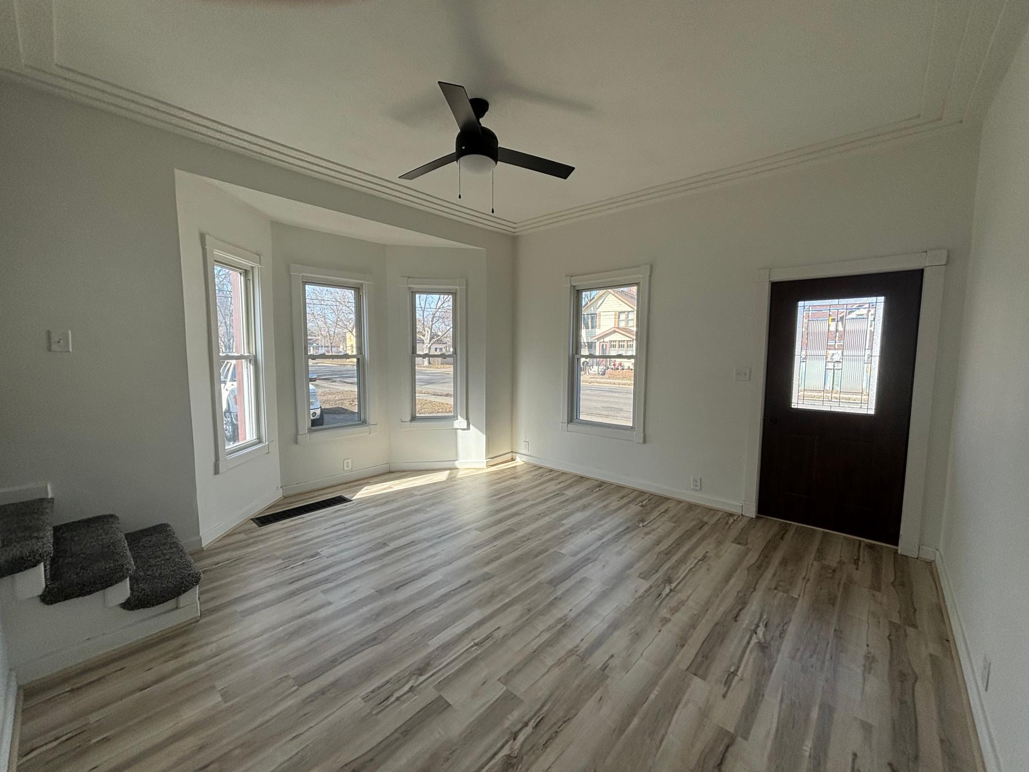 1402 3rd Street N