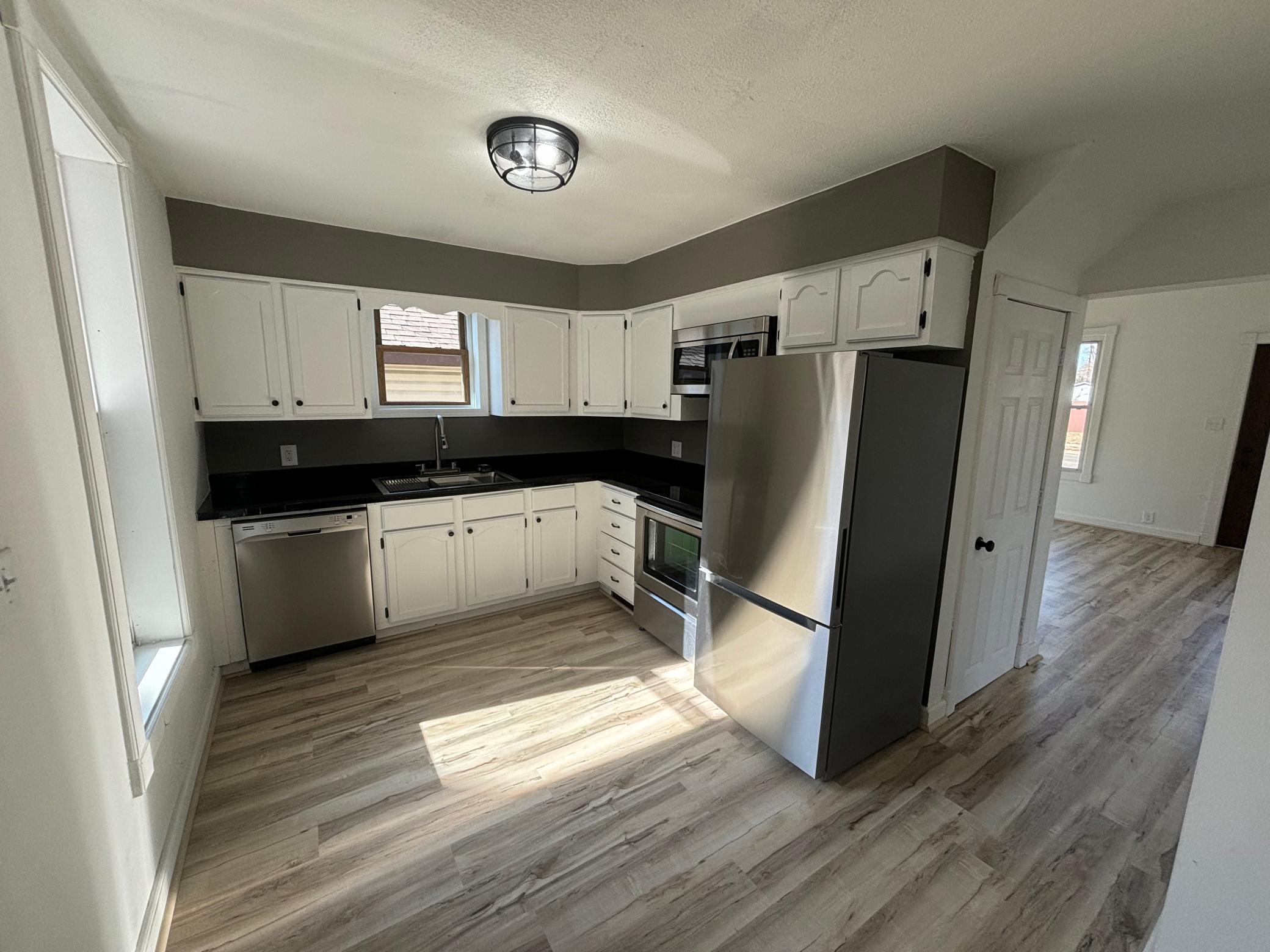 1402 3rd Street N