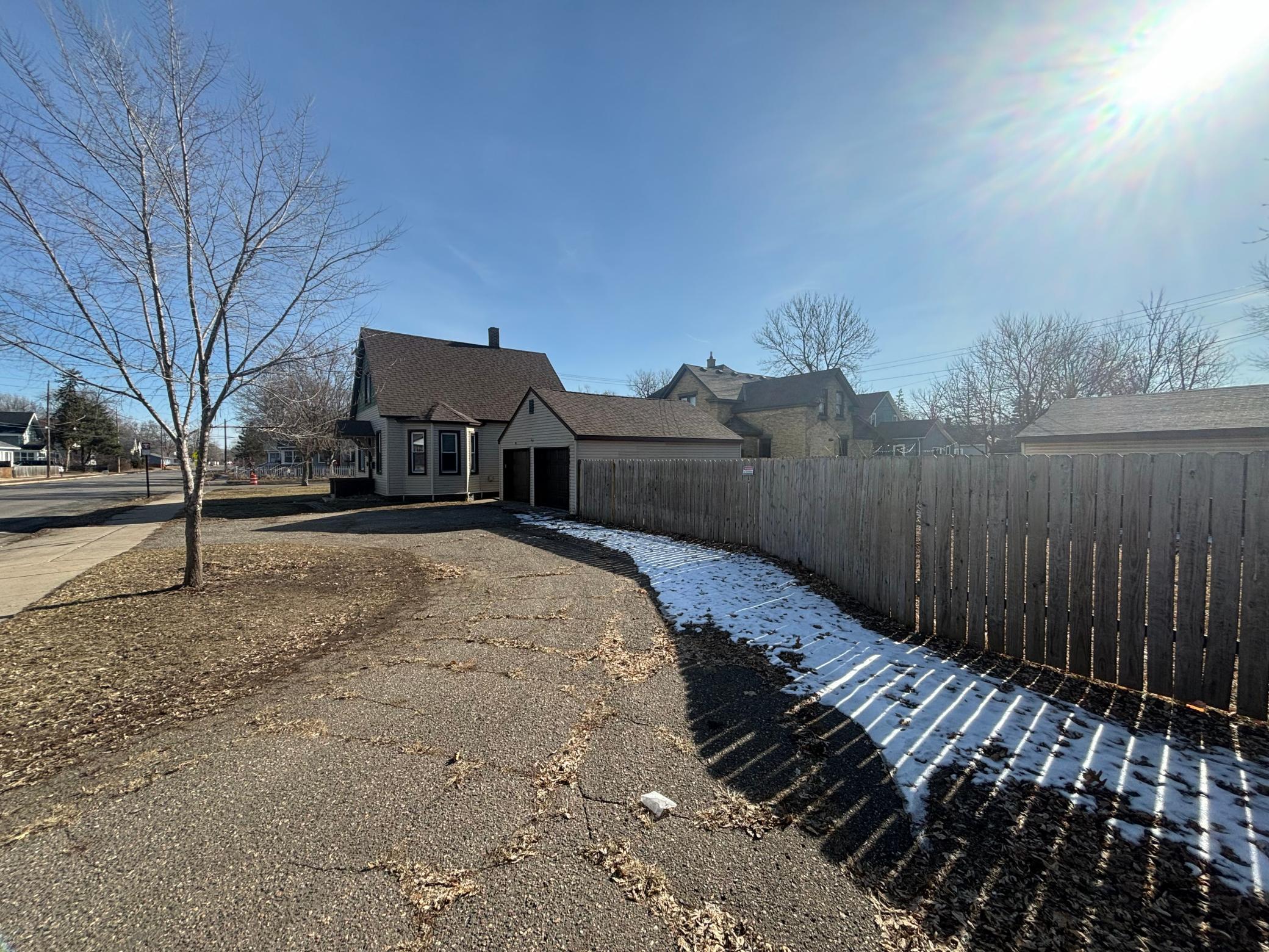 1402 3rd Street N