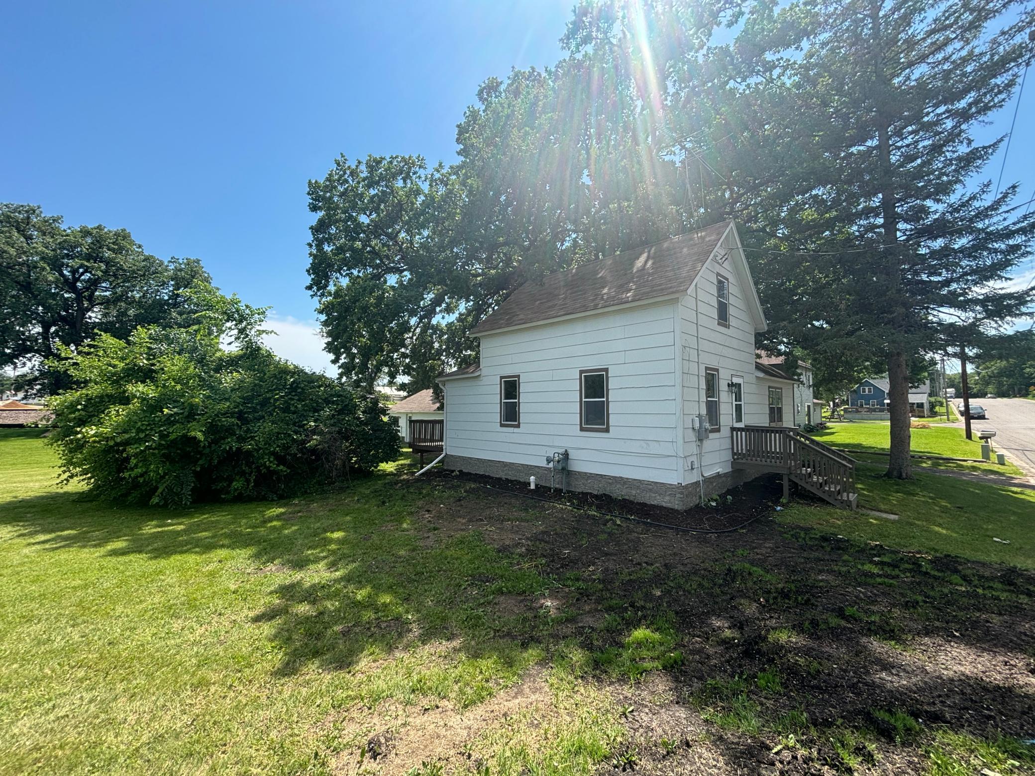 459 4th Street N
