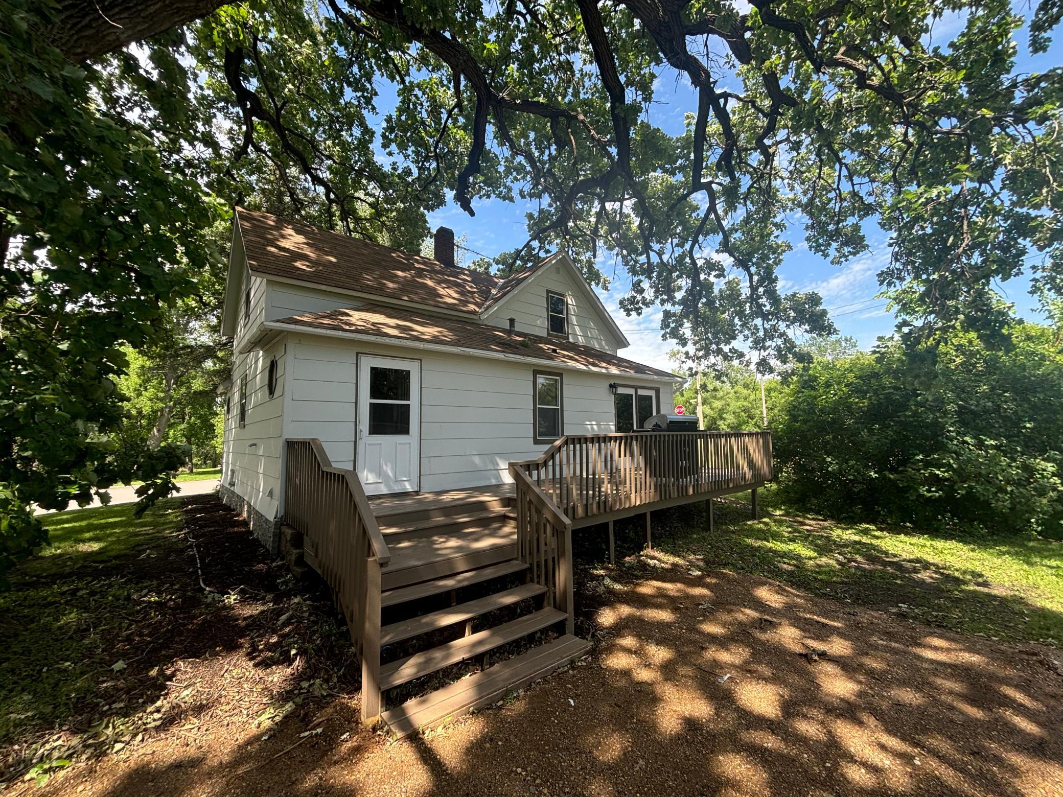459 4th Street N