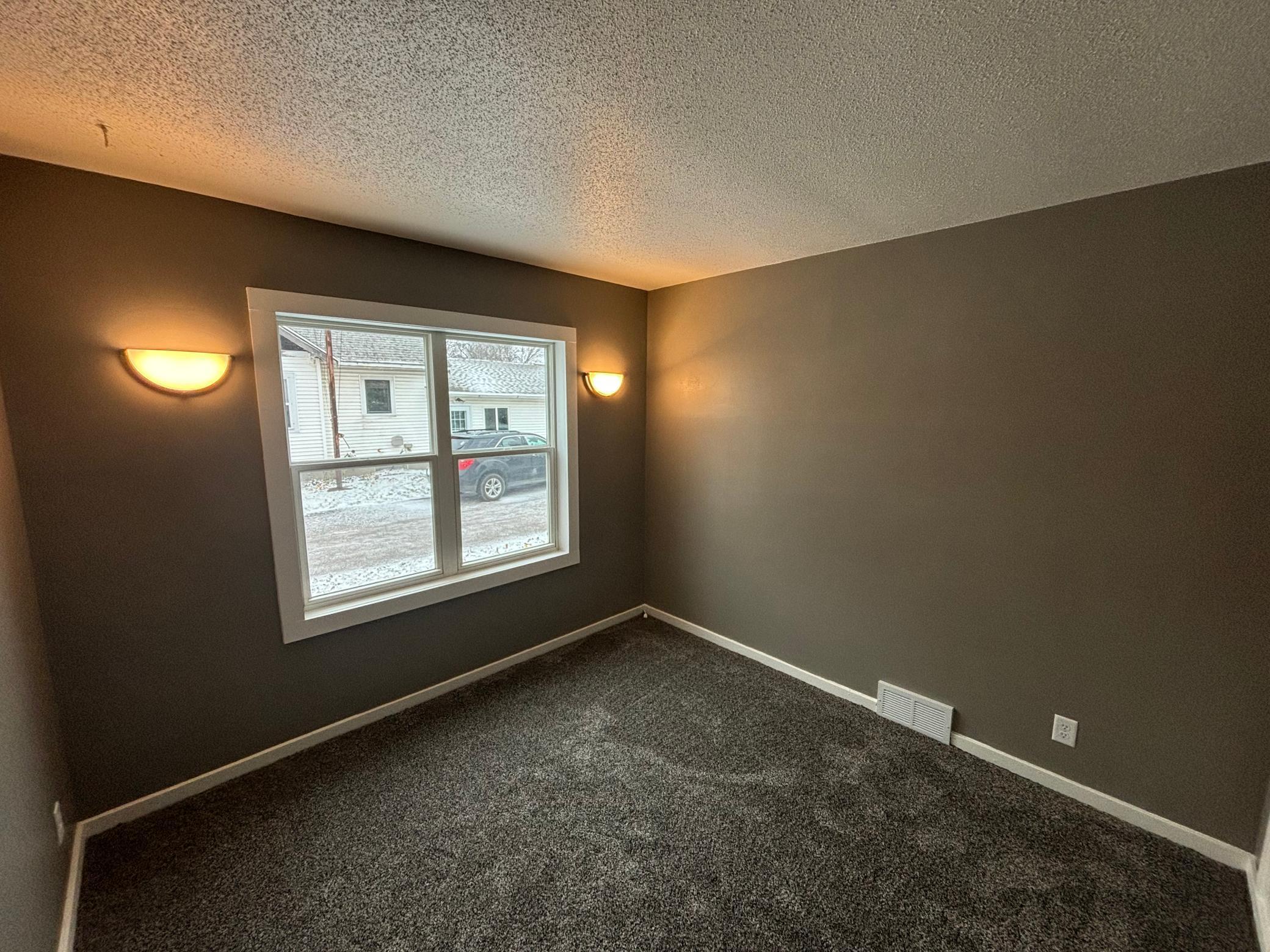 208 Dupont Avenue NW